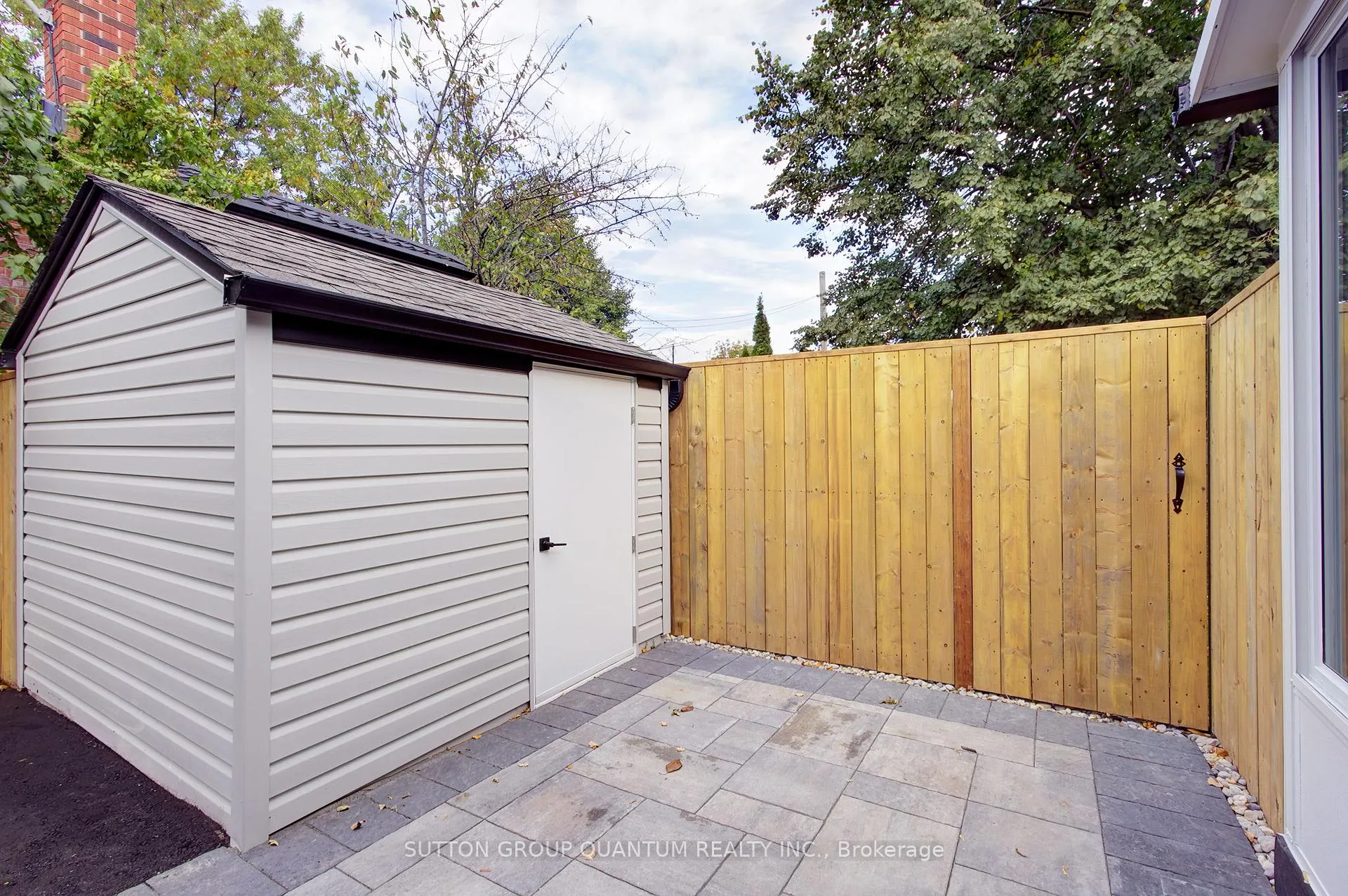 Photo 23 of Unit Lower Unit, 95 South Bend Road E, Hamilton, Balfour — HOMEH