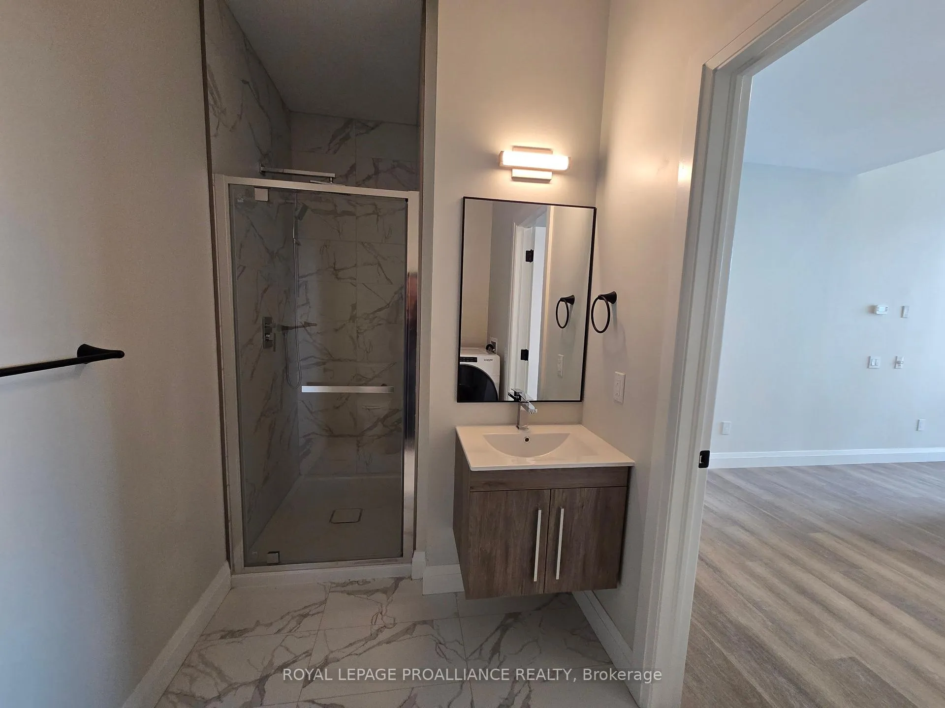 Photo 7 of Unit 203, 241 Front Street, Belleville, Belleville Ward — HOMEH
