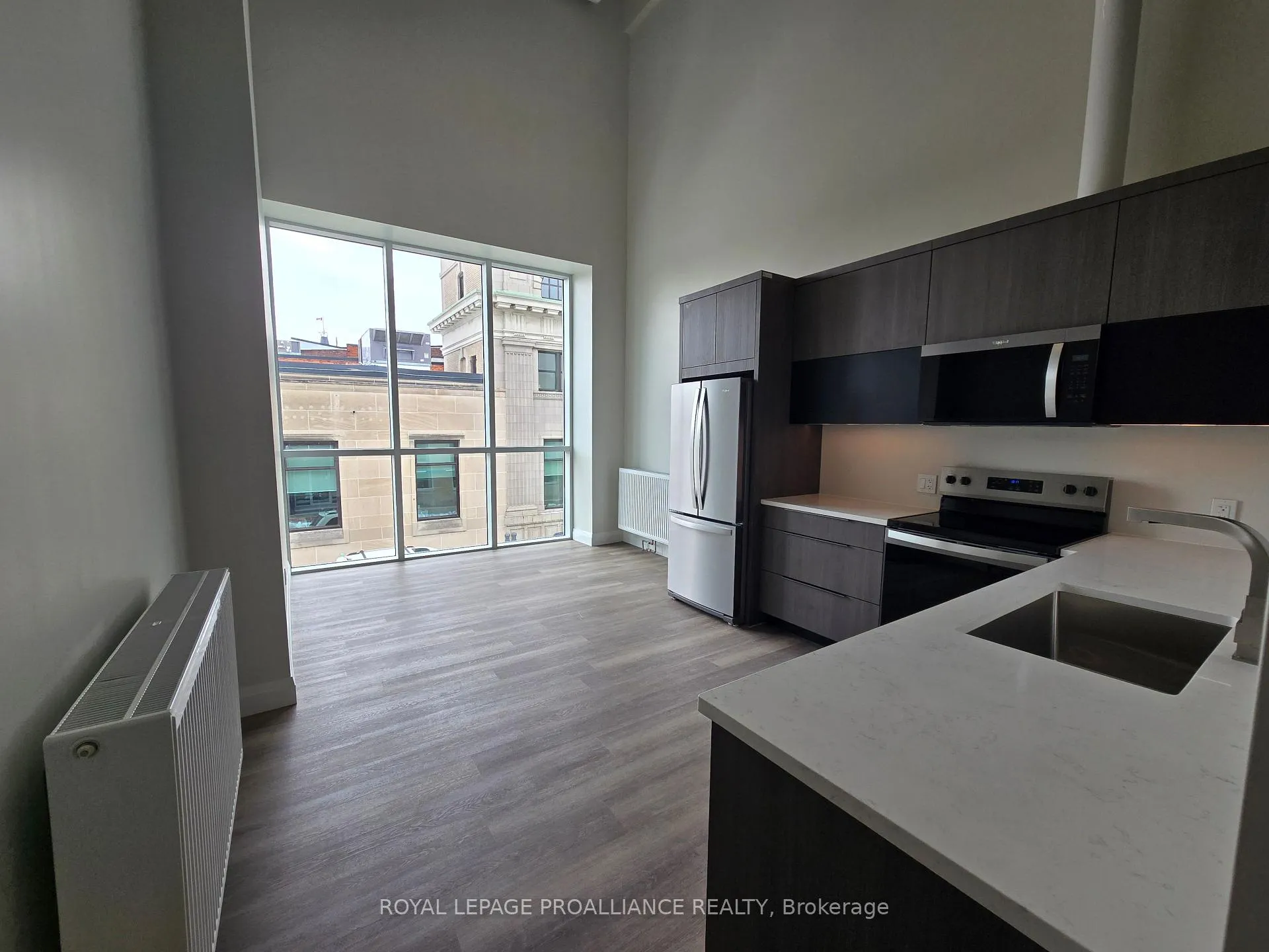 Photo 9 of Unit 203, 241 Front Street, Belleville, Belleville Ward — HOMEH