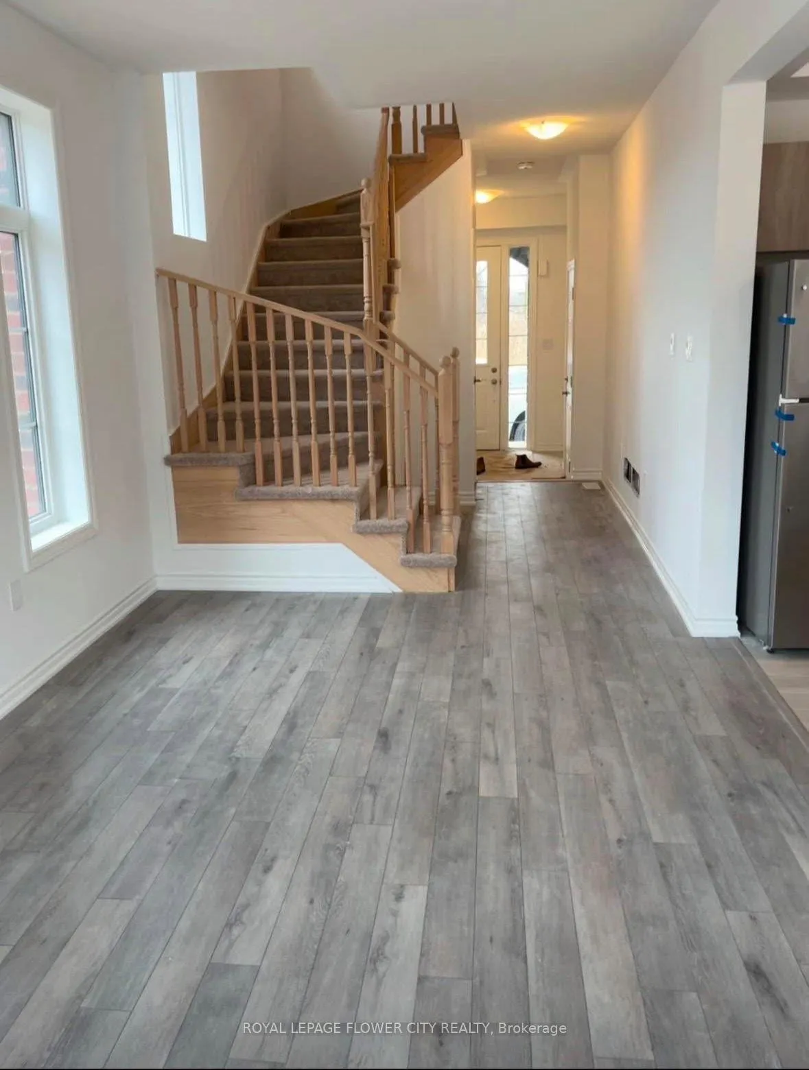 Photo 4 of Unit 12, 7360 Sandy Ridge Common, Niagara Falls, Oldfield — HOMEH