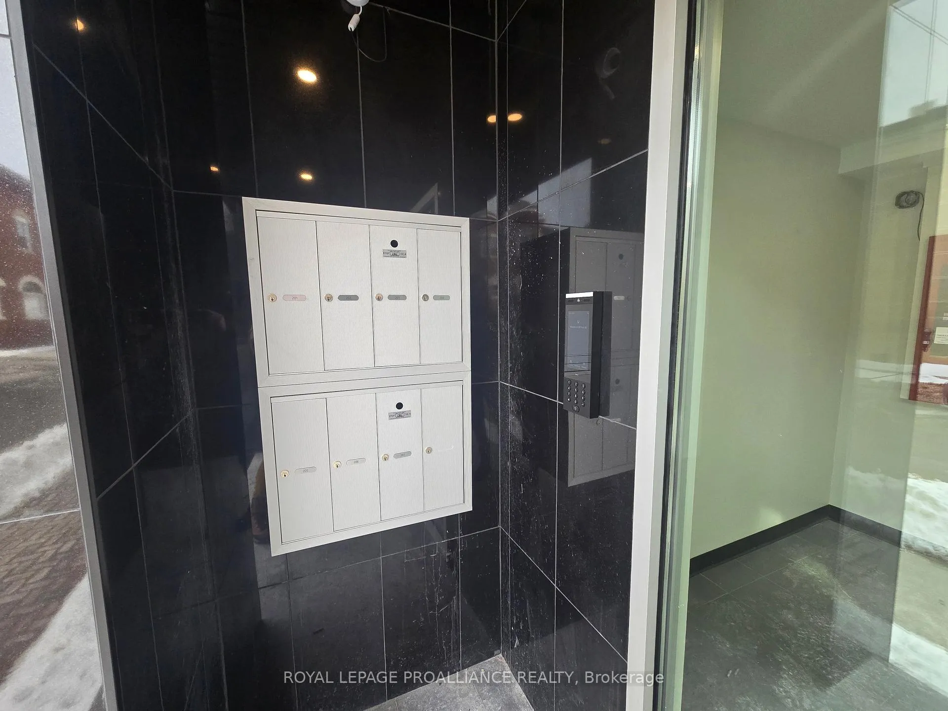 Photo 2 of Unit 204, 241 Front Street, Belleville, Belleville Ward — HOMEH