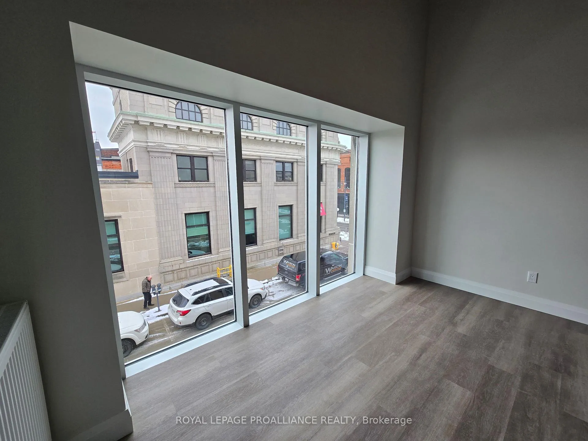 Photo 11 of Unit 204, 241 Front Street, Belleville, Belleville Ward — HOMEH