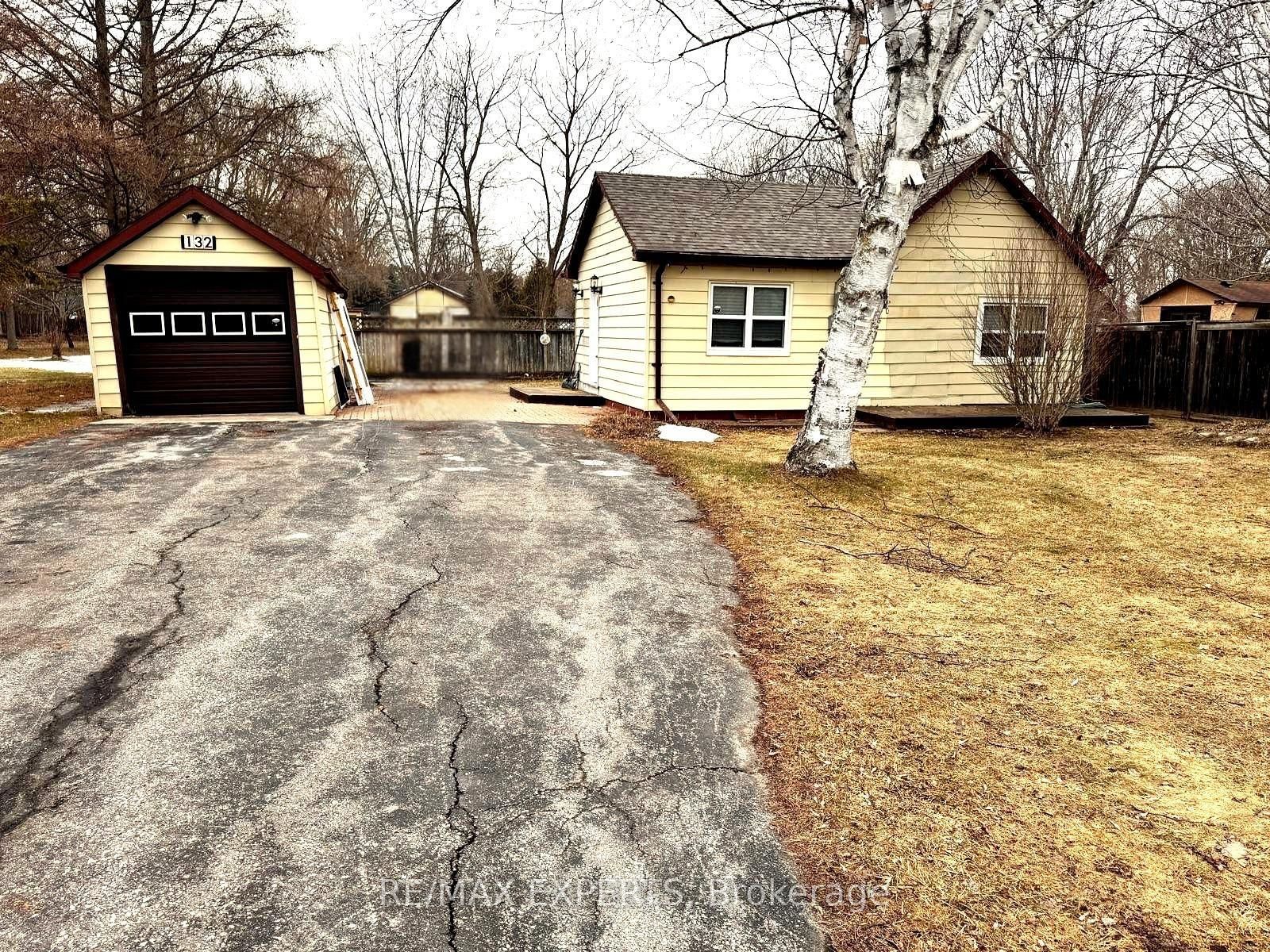 Photo 33 of 132 Patterson Street, New Tecumseth, Beeton — HOMEH