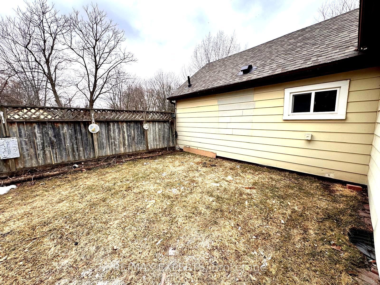 Photo 28 of 132 Patterson Street, New Tecumseth, Beeton — HOMEH