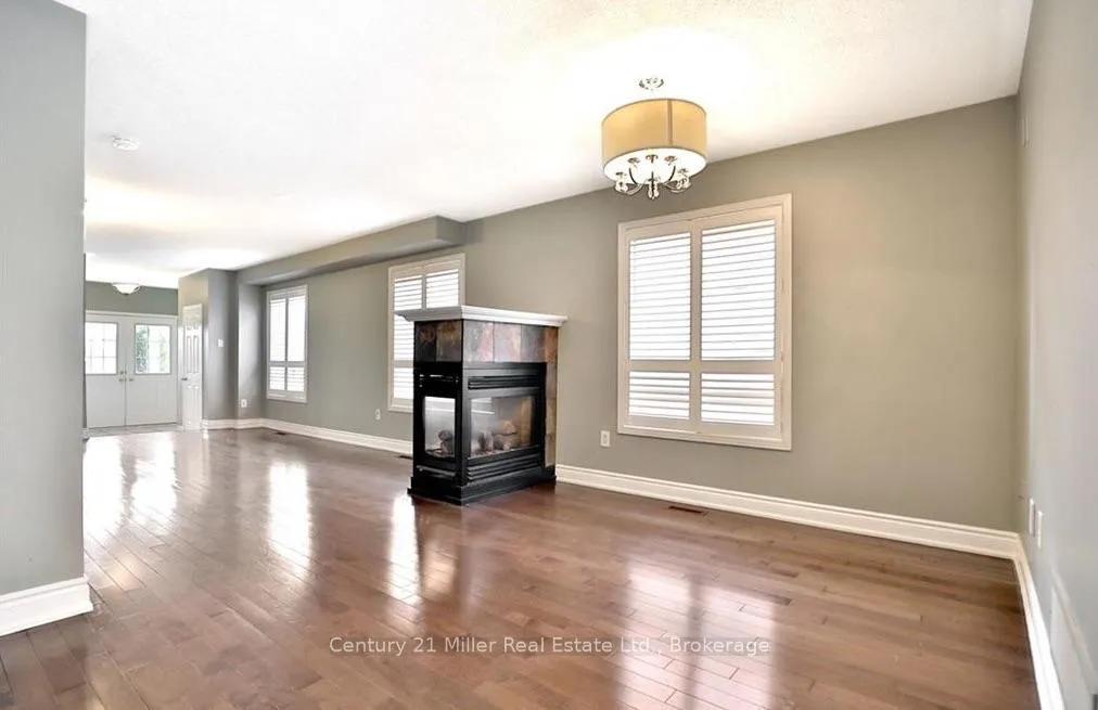 Photo 4 of 445 Fothergill Boulevard, Burlington, Appleby — HOMEH