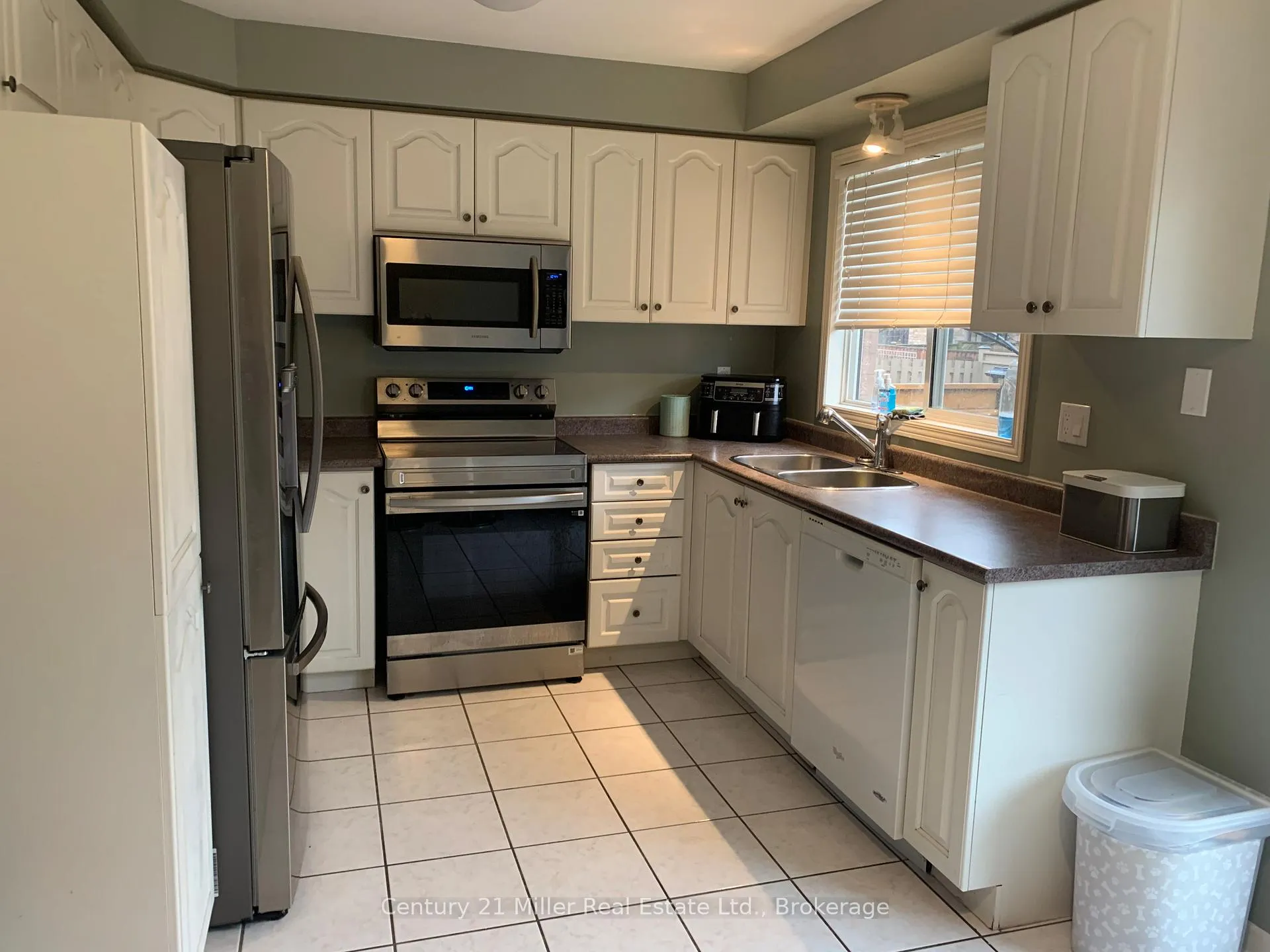 Photo 7 of 445 Fothergill Boulevard, Burlington, Appleby — HOMEH