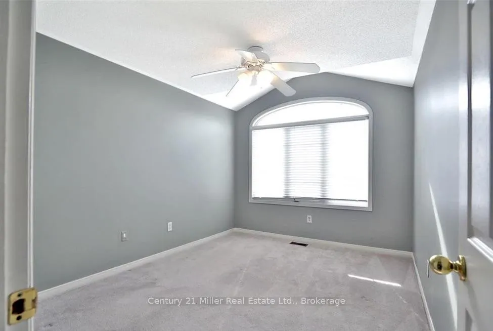 Photo 13 of 445 Fothergill Boulevard, Burlington, Appleby — HOMEH