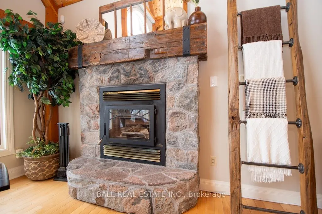 Photo 10 of 1634 Eland Court, Selwyn — HOMEH