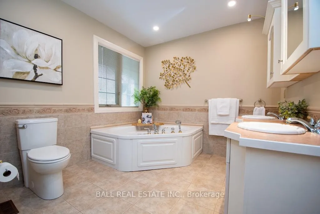 Photo 26 of 1634 Eland Court, Selwyn — HOMEH