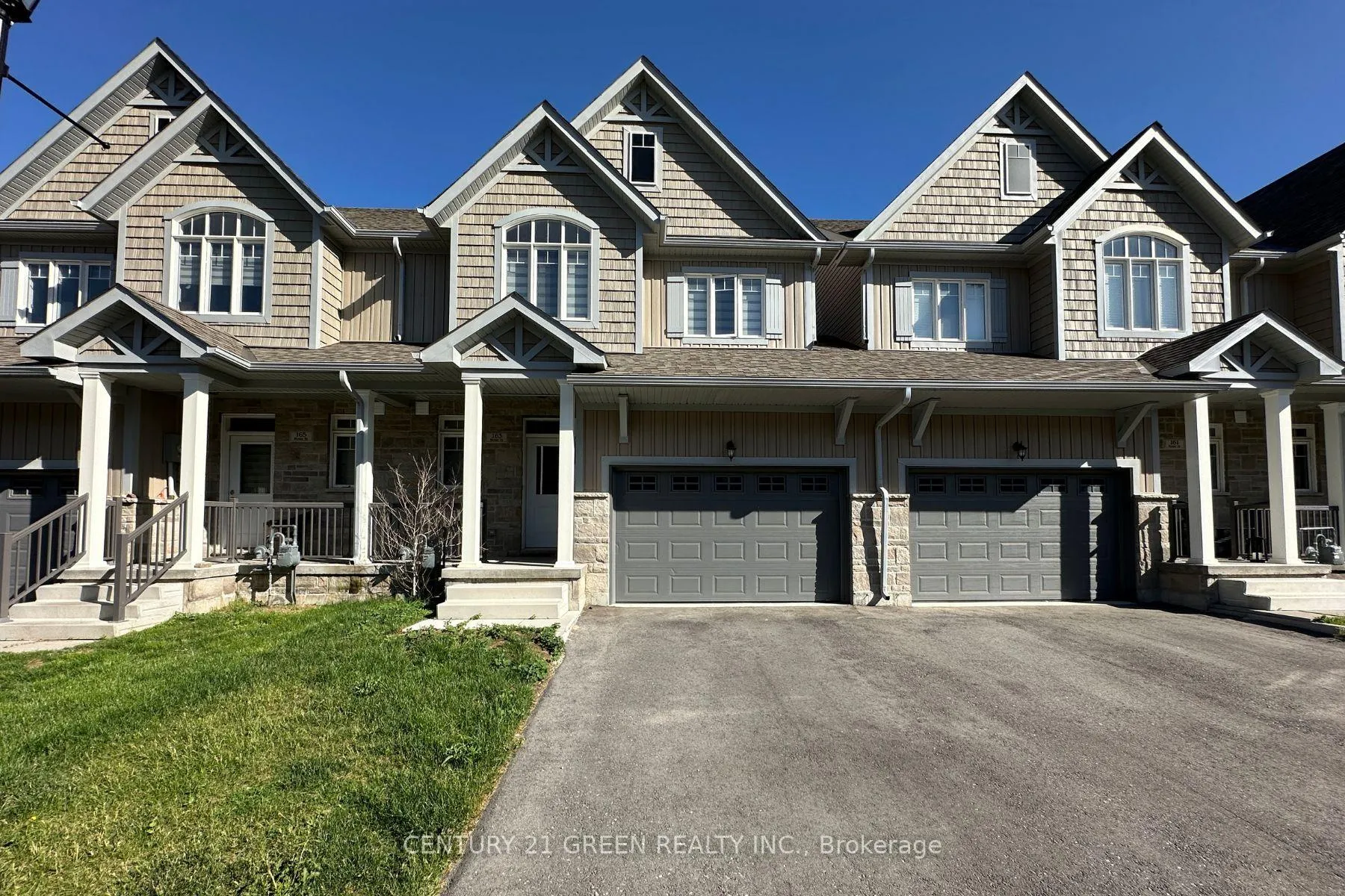 Front of 163 Rosie Street