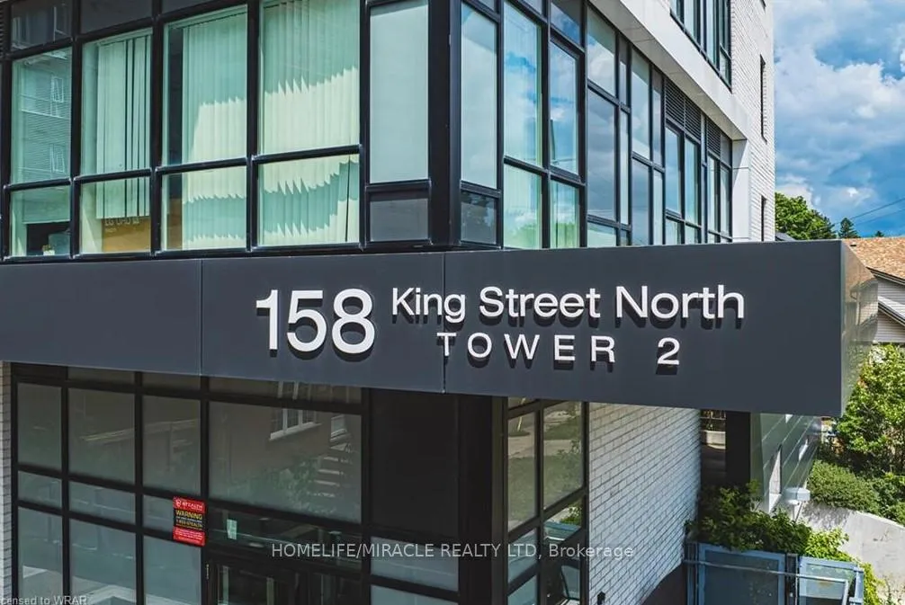 Front of Unit 1202, 158 King Street N