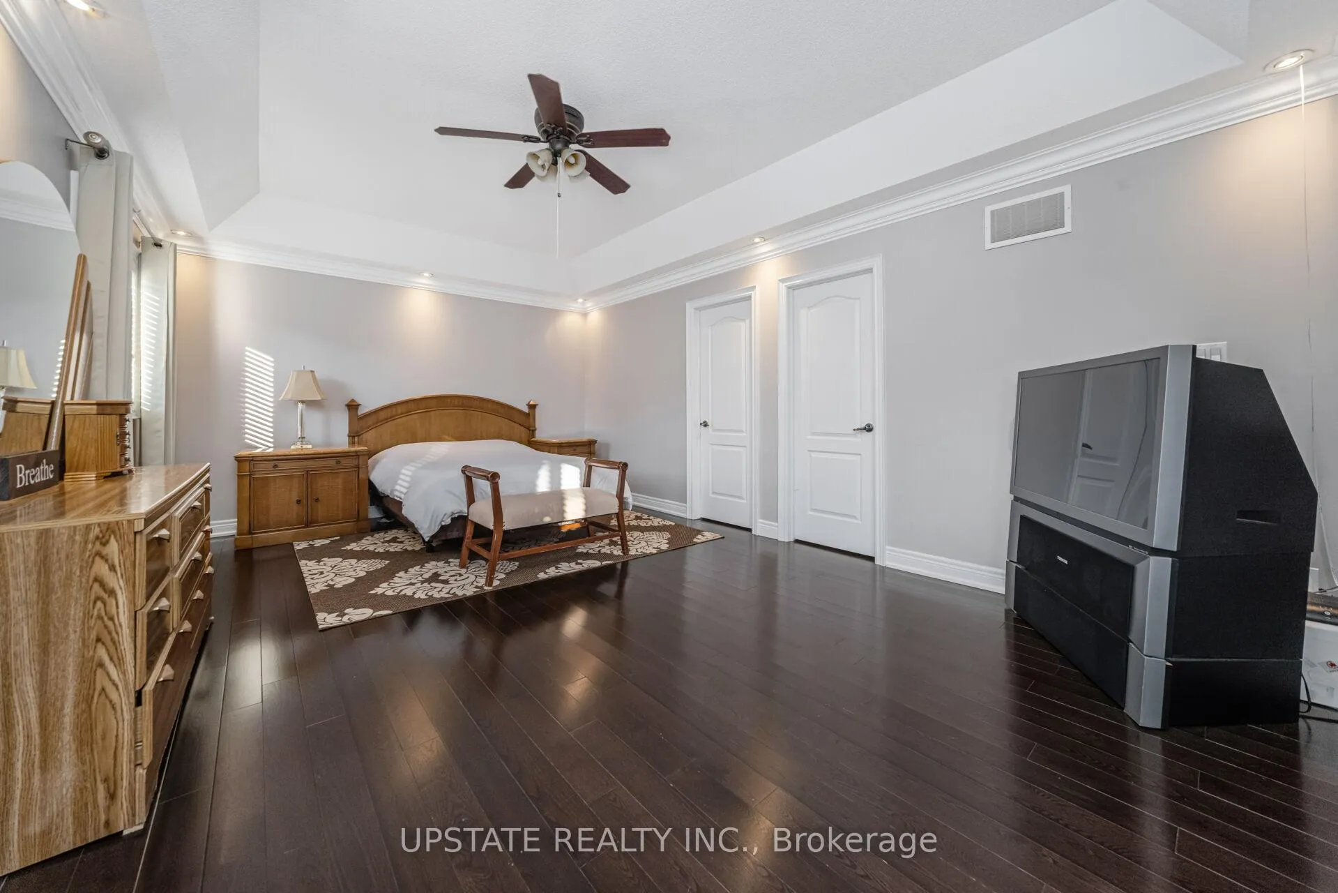 Photo 24 of 12 Haywood Drive, Brampton, Credit Valley — HOMEH