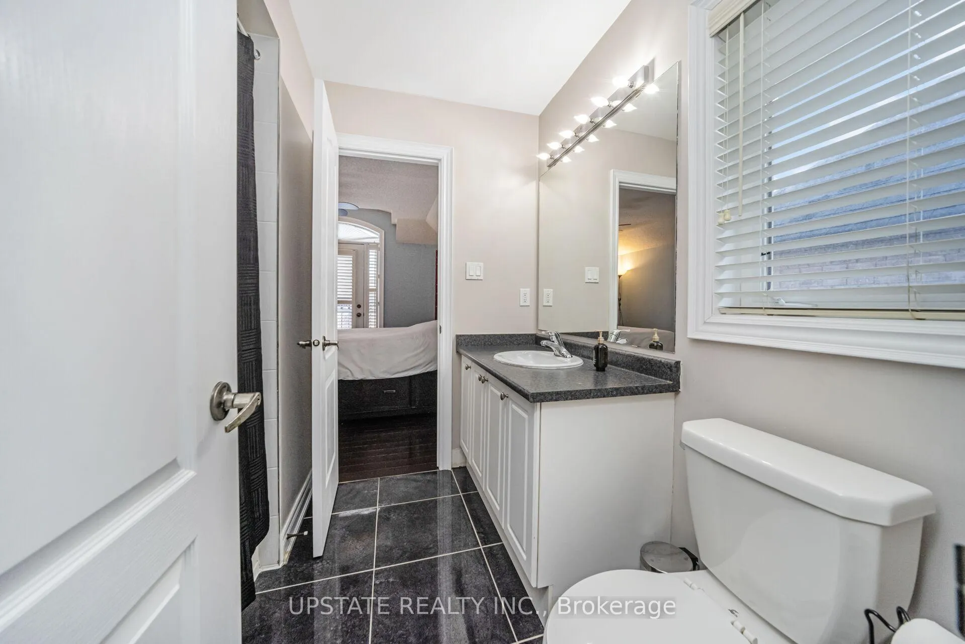 Photo 30 of 12 Haywood Drive, Brampton, Credit Valley — HOMEH