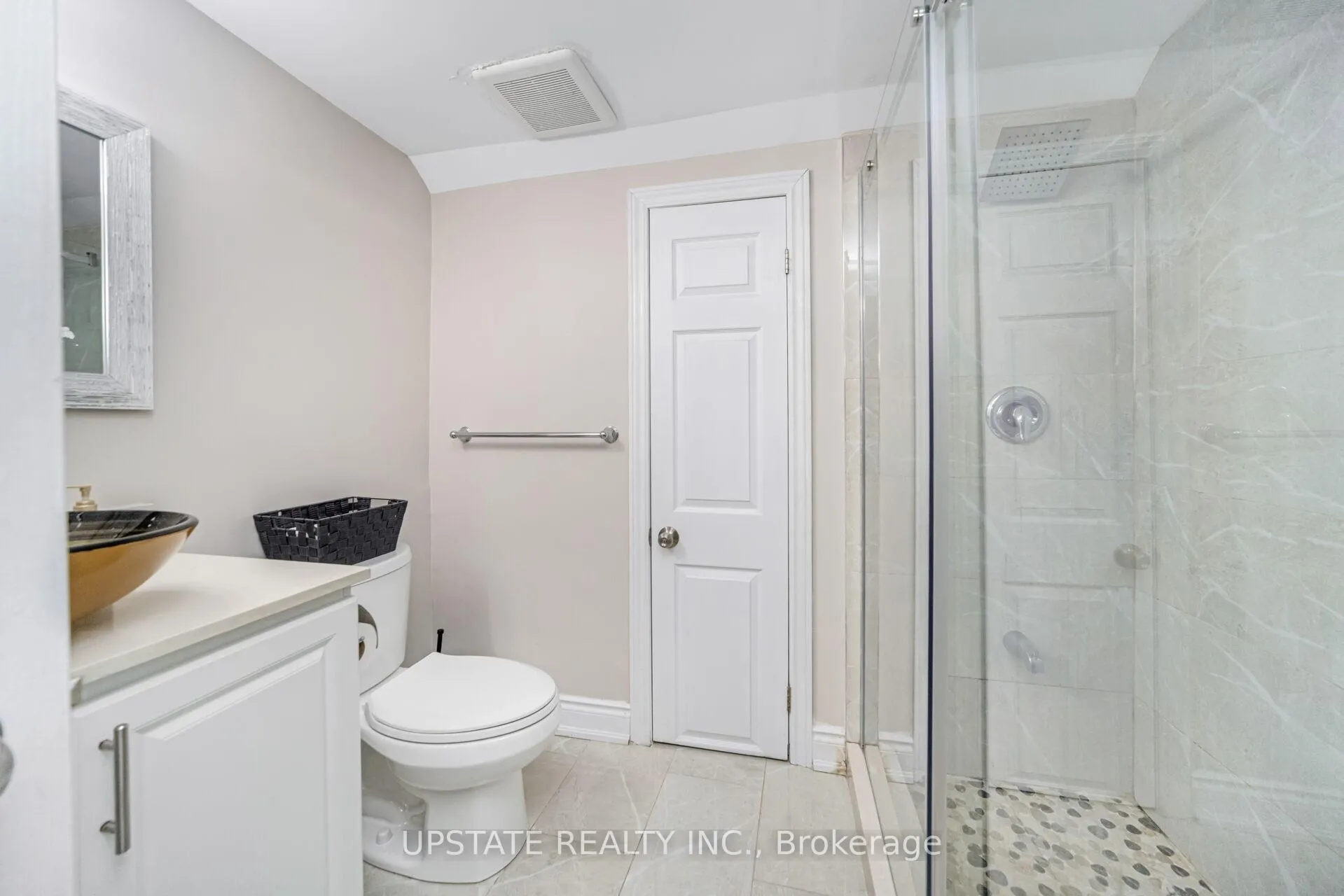 Photo 41 of 12 Haywood Drive, Brampton, Credit Valley — HOMEH
