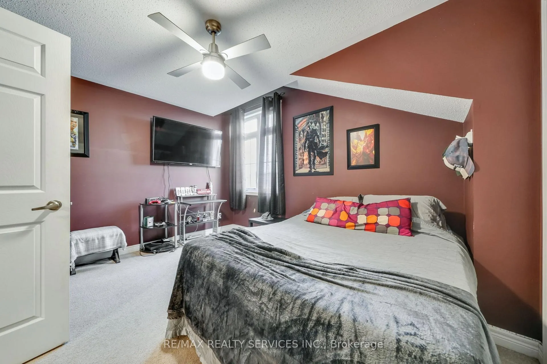 Photo 28 of 2 Kennedy Boulevard, New Tecumseth, Alliston — HOMEH