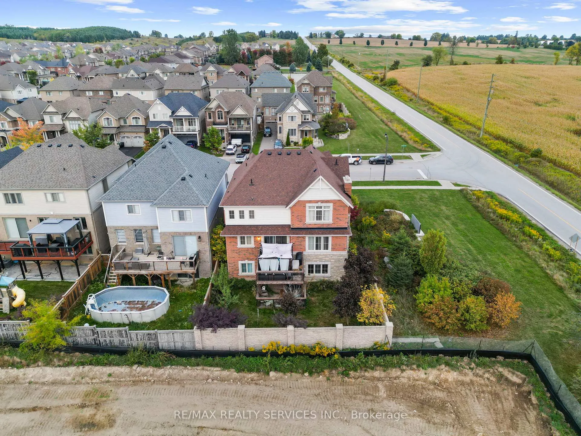 Photo 30 of 2 Kennedy Boulevard, New Tecumseth, Alliston — HOMEH