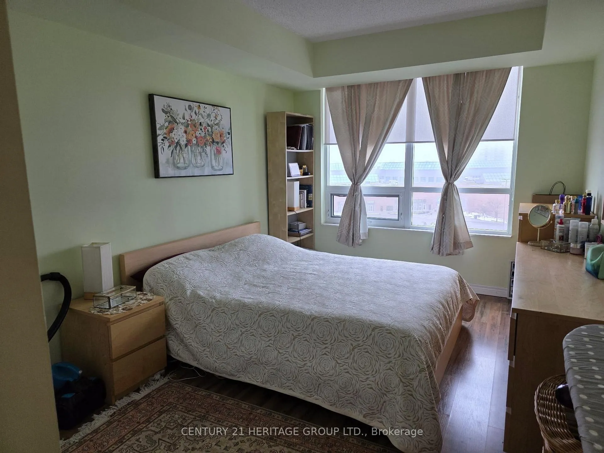 Photo 10 of Unit 709, 100 Promenade Circle, Vaughan, Brownridge — HOMEH