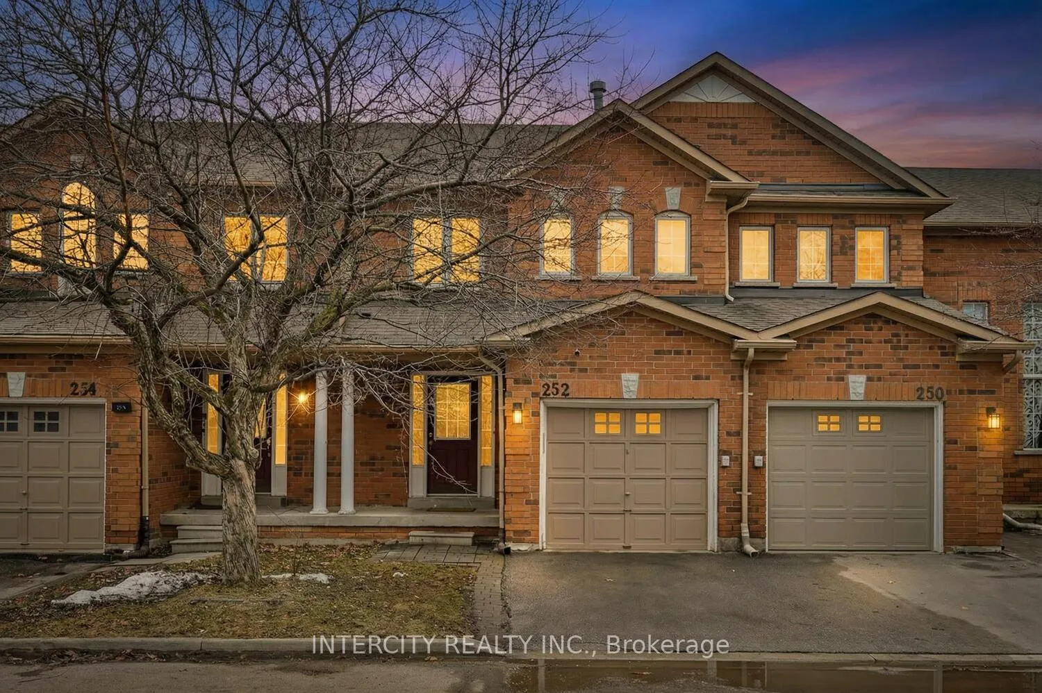 Photo 1 of Unit 252, 9800 Mclaughlin Road N, Brampton, Fletcher's Creek South — HOMEH