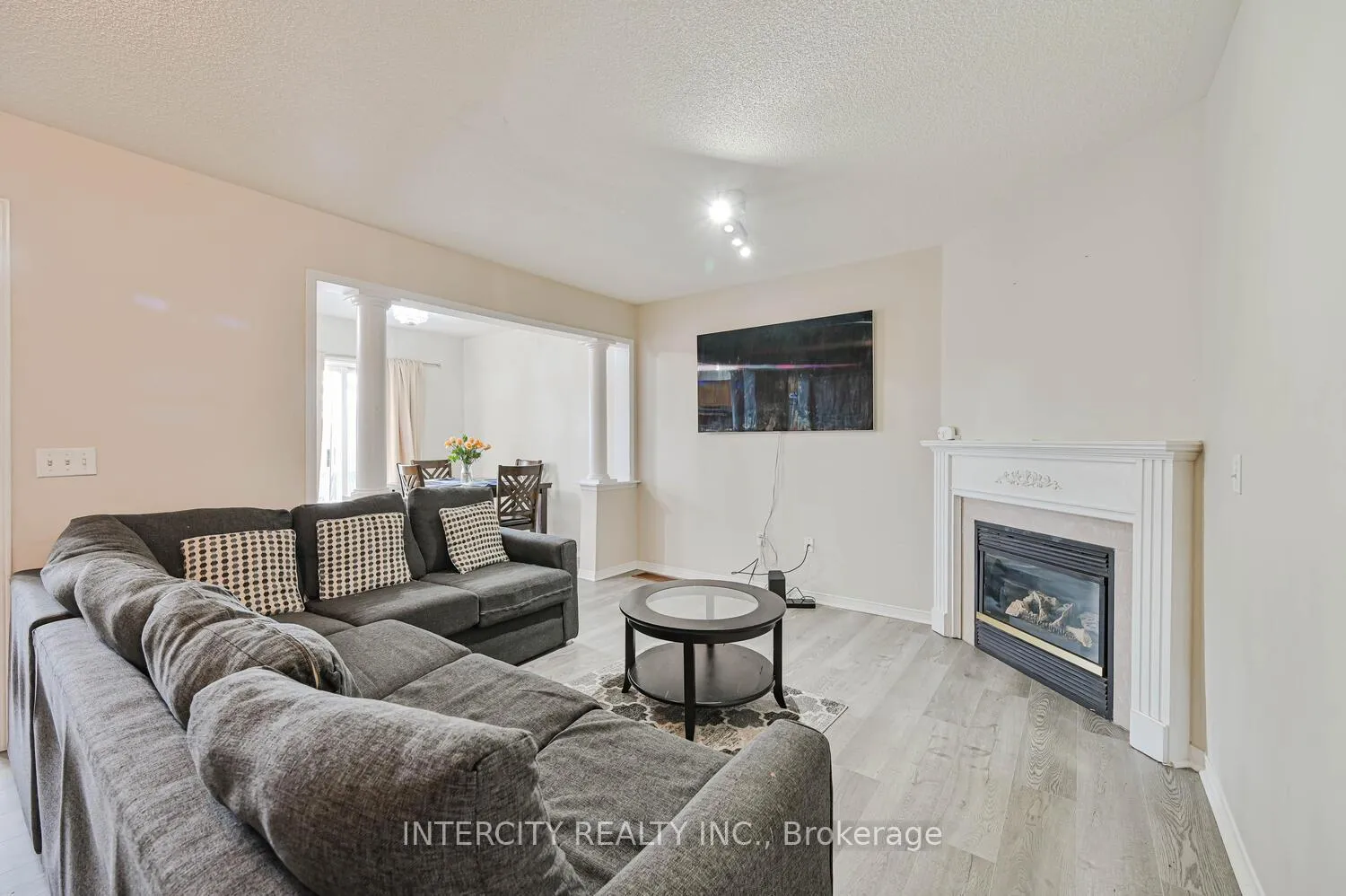 Photo 8 of Unit 252, 9800 Mclaughlin Road N, Brampton, Fletcher's Creek South — HOMEH