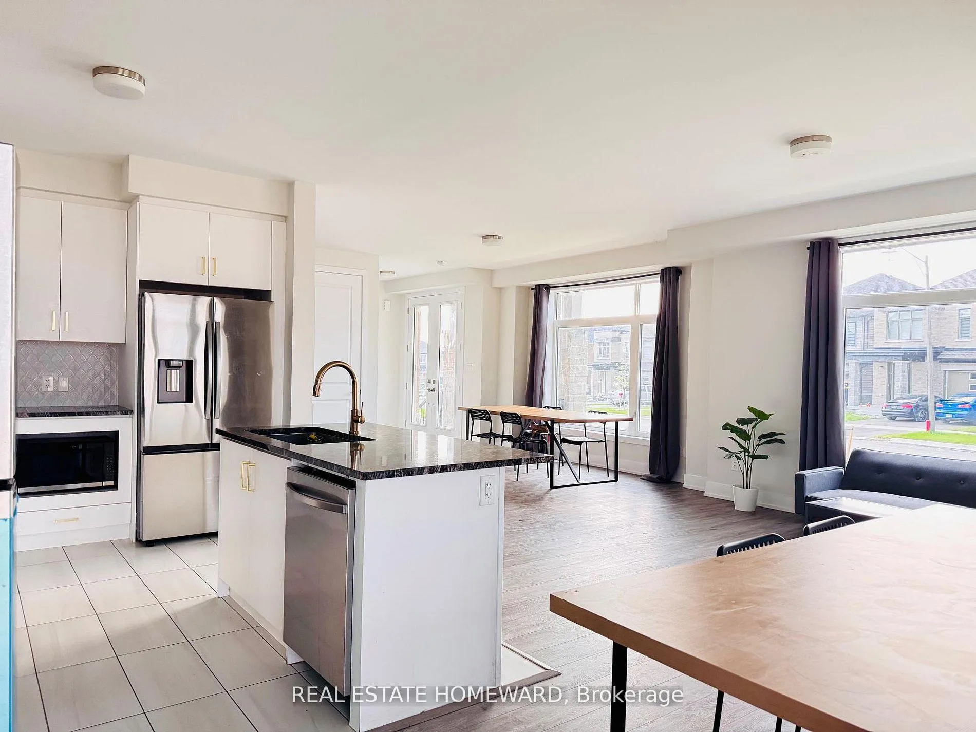 Photo 12 of 960 Lockie Drive, Oshawa, Kedron — HOMEH