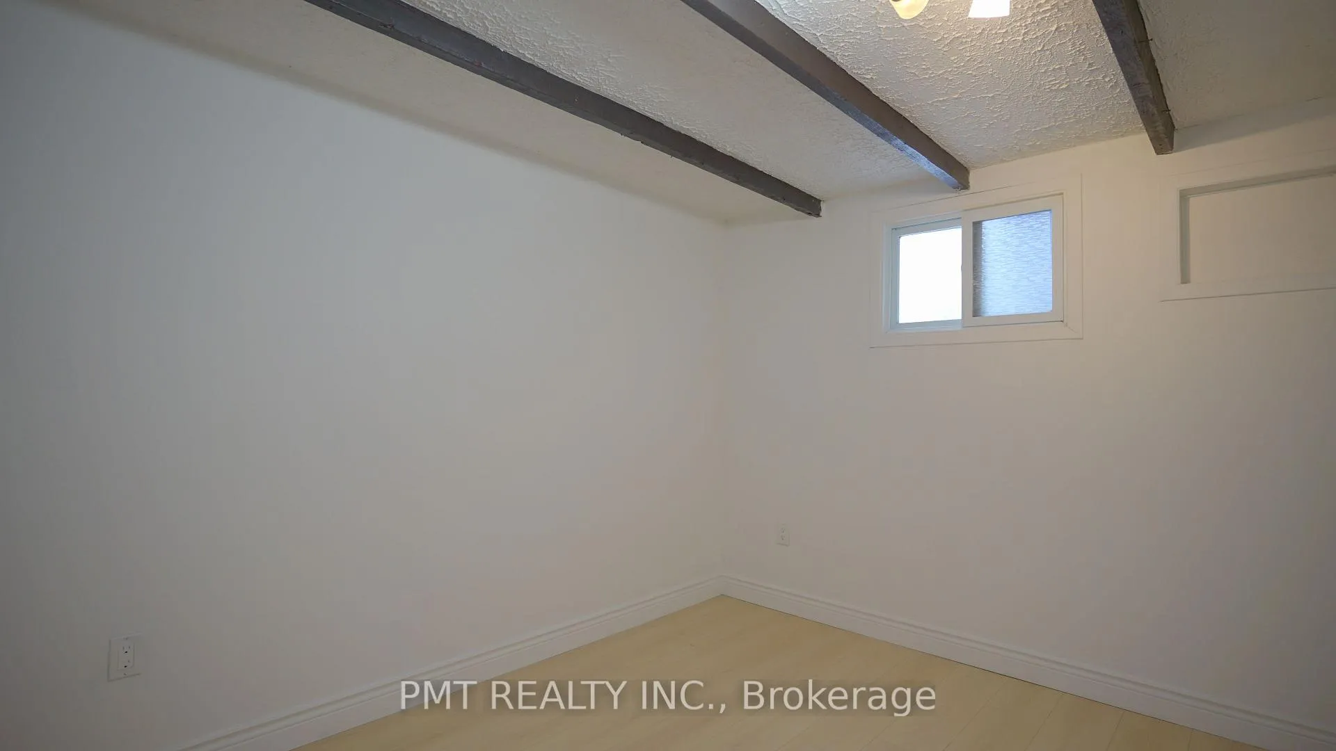 Photo 10 of Unit Bsmt, 7 Harvard Avenue, Toronto, Roncesvalles — HOMEH