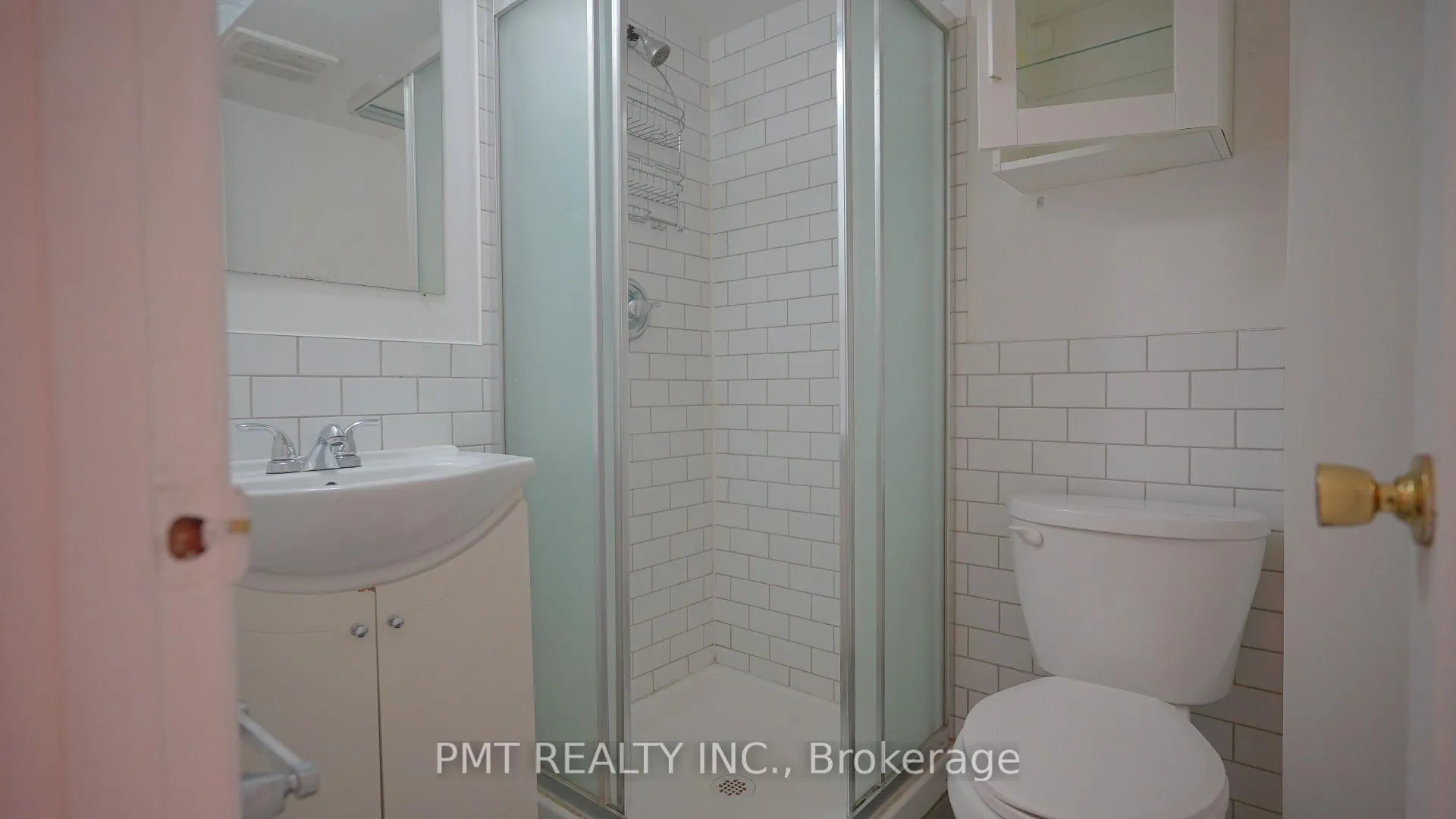 Photo 15 of Unit Bsmt, 7 Harvard Avenue, Toronto, Roncesvalles — HOMEH