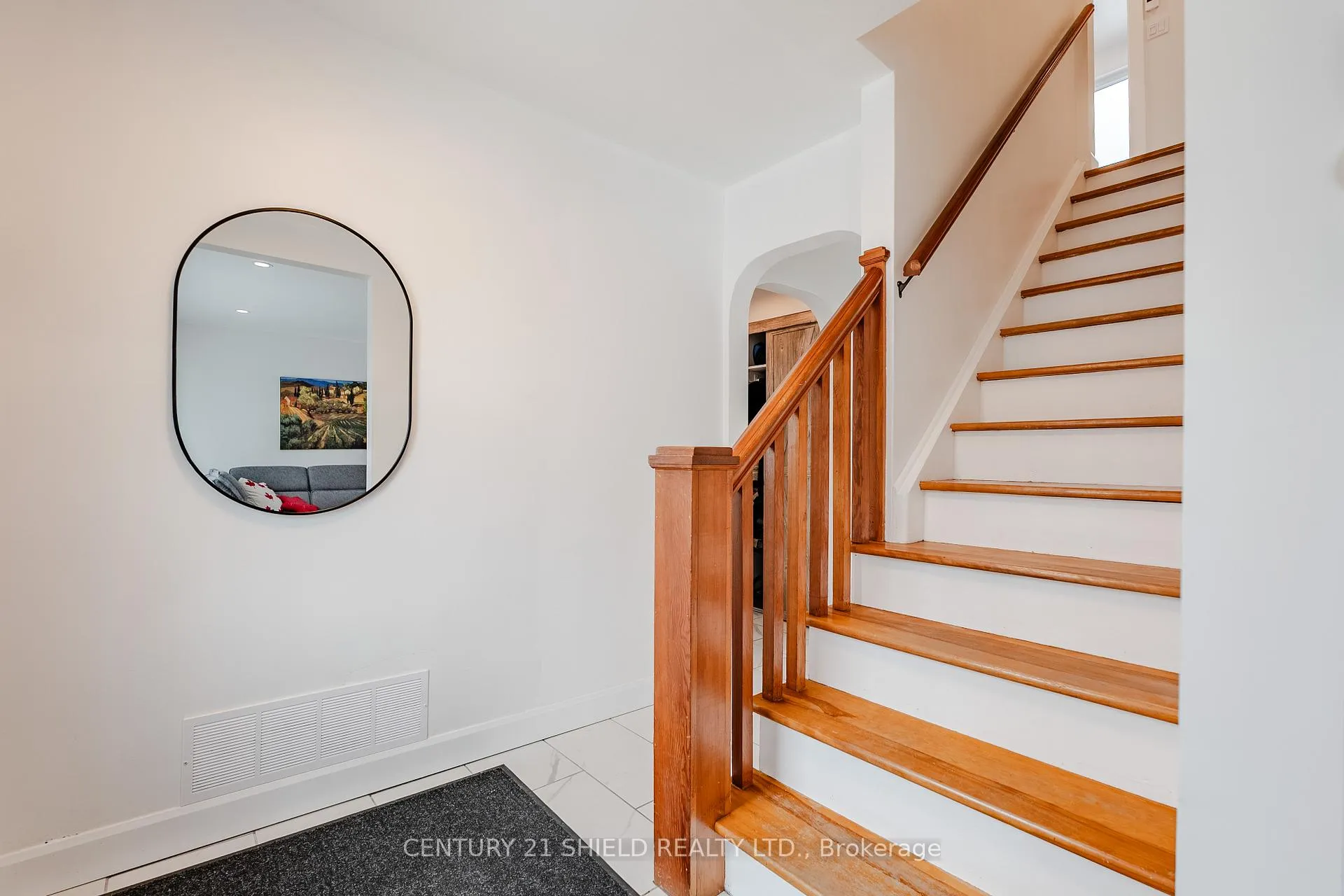 Photo 37 of 1012 Osborne Avenue, Cornwall — HOMEH