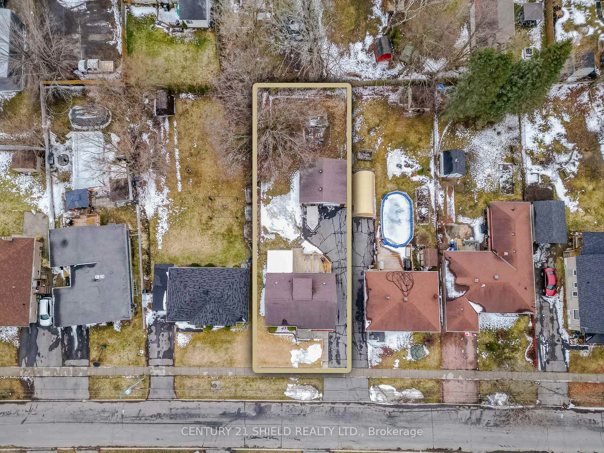 Photo 42 of 1012 Osborne Avenue, Cornwall — HOMEH