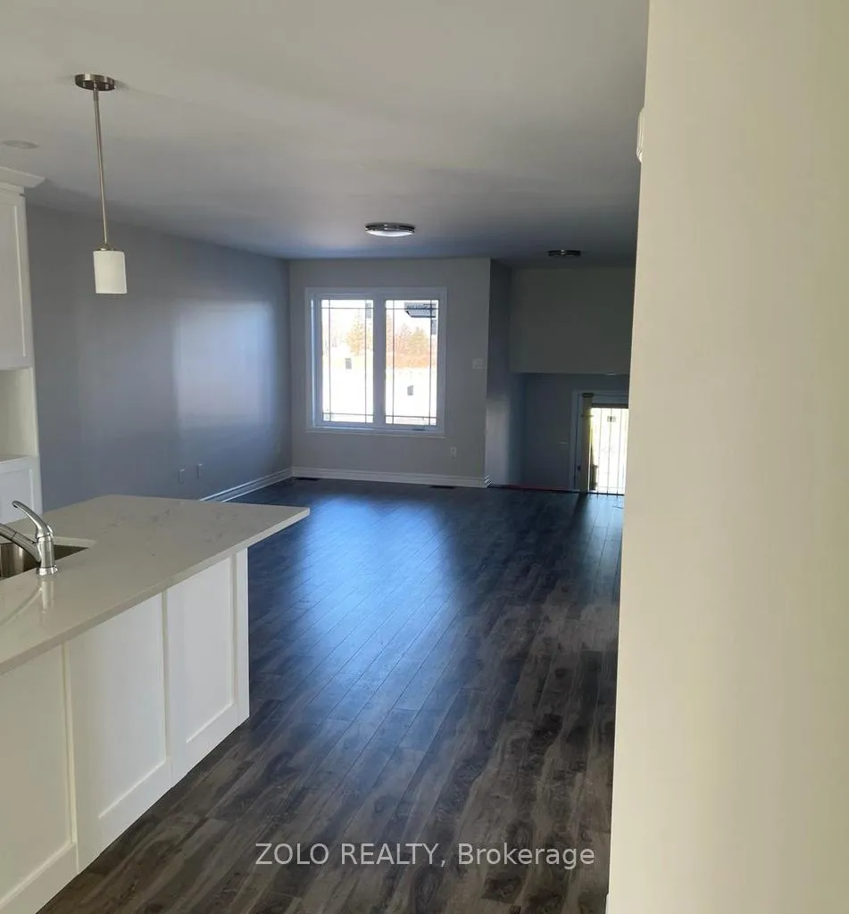 Photo 8 of 210 Ruby Drive, Cornwall — HOMEH