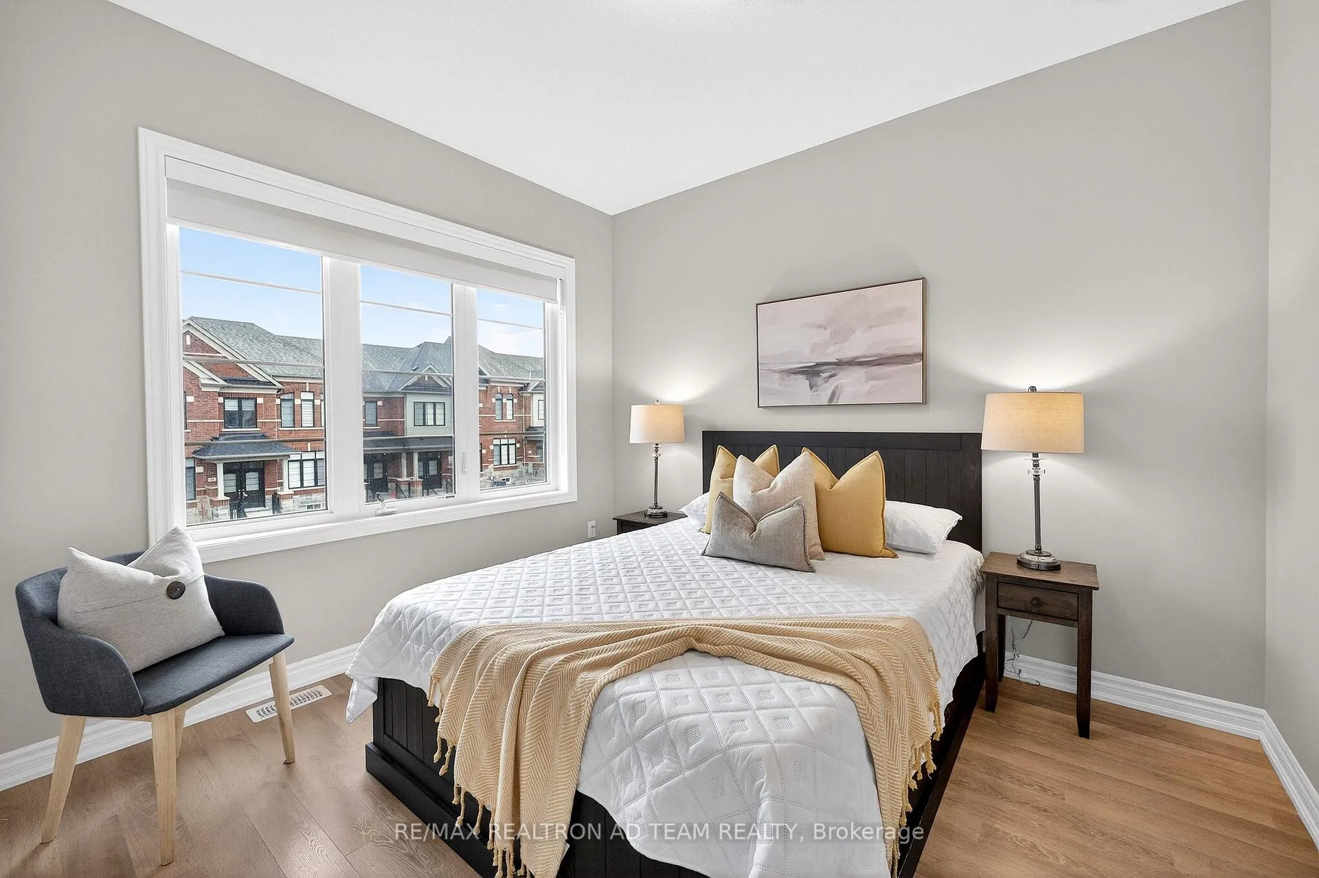 Photo 25 of 9 O'Reilly Street, Whitby, Rural Whitby — HOMEH