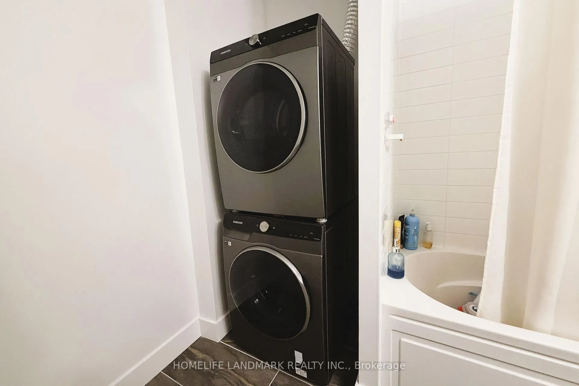 Photo 12 of Unit 320, 2343 Khalsa Gate, Oakville, Westmount — HOMEH