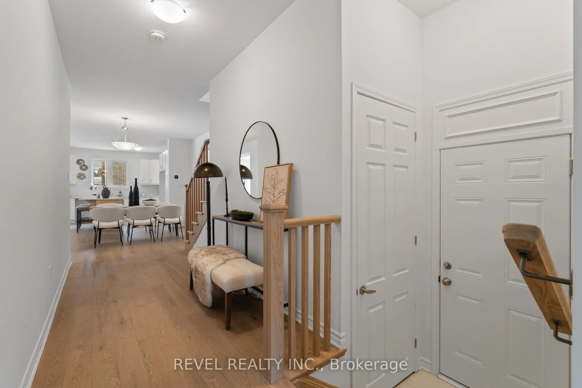 Photo 2 of 1391 Hearns Place, Milton, Bowes — HOMEH