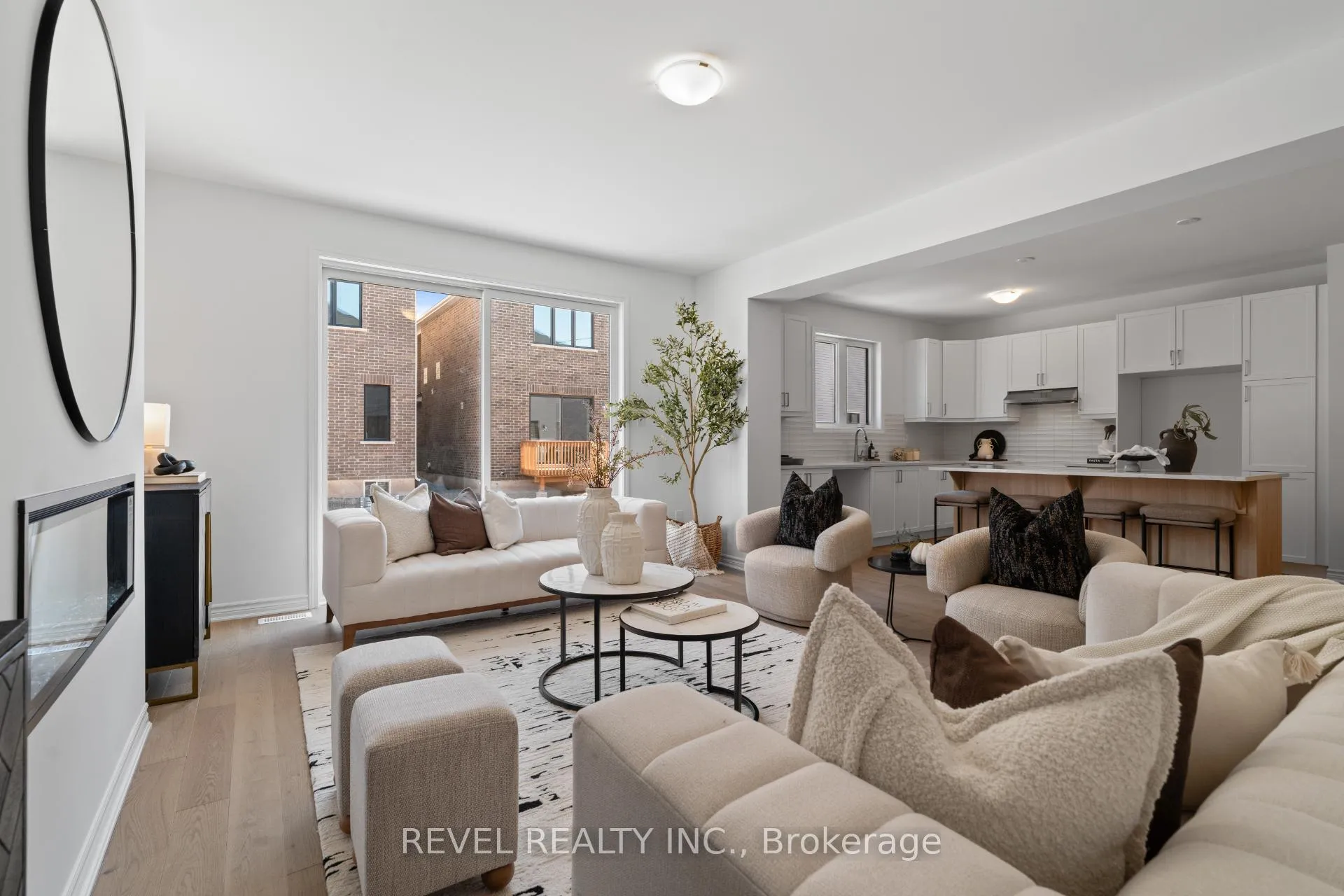 Photo 17 of 1391 Hearns Place, Milton, Bowes — HOMEH