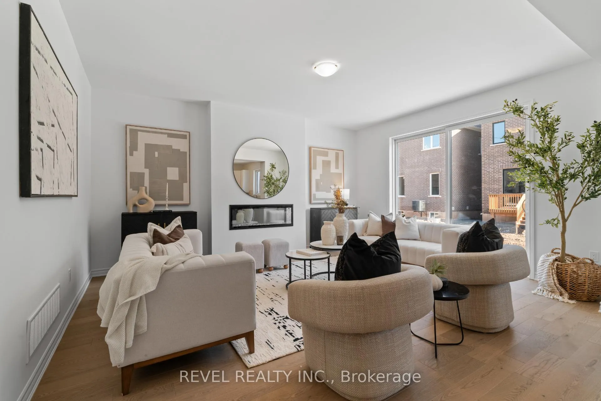Photo 18 of 1391 Hearns Place, Milton, Bowes — HOMEH