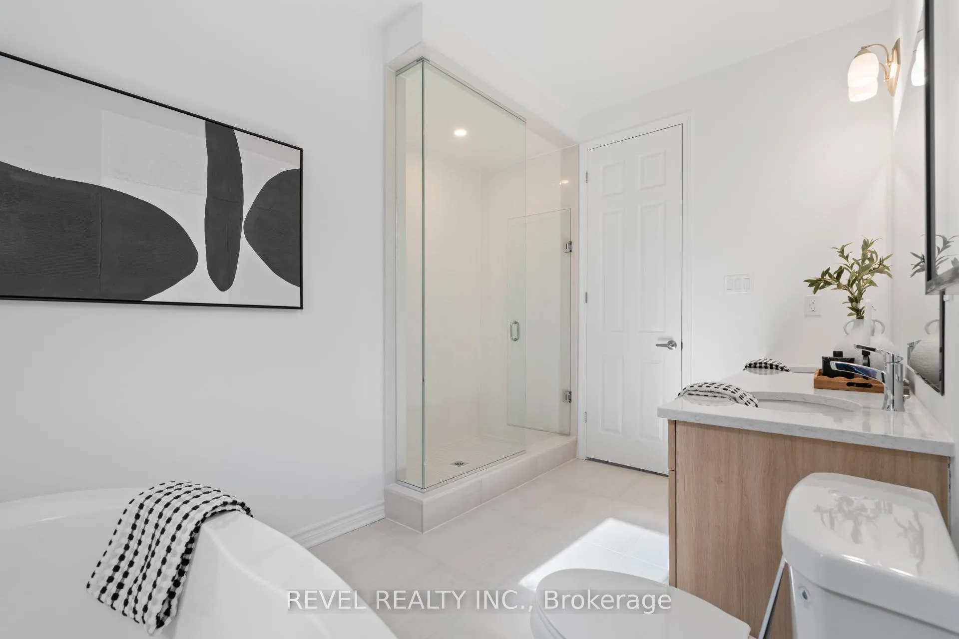 Photo 28 of 1391 Hearns Place, Milton, Bowes — HOMEH