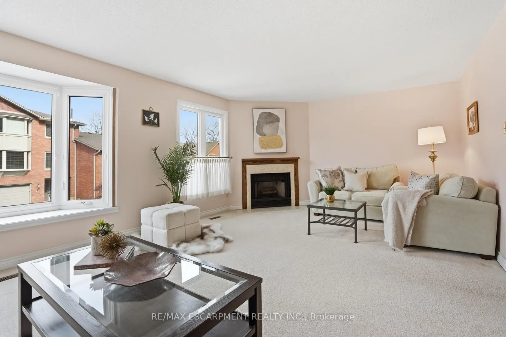 Photo 13 of Unit 24, 30 Osler Drive, Hamilton, Dundas — HOMEH