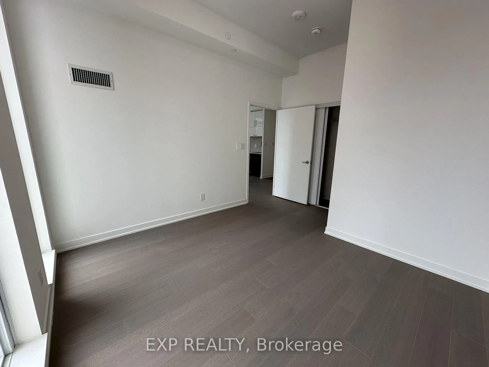 Photo 9 of Unit 1011, 8119 Birchmount Road, Markham, Unionville — HOMEH