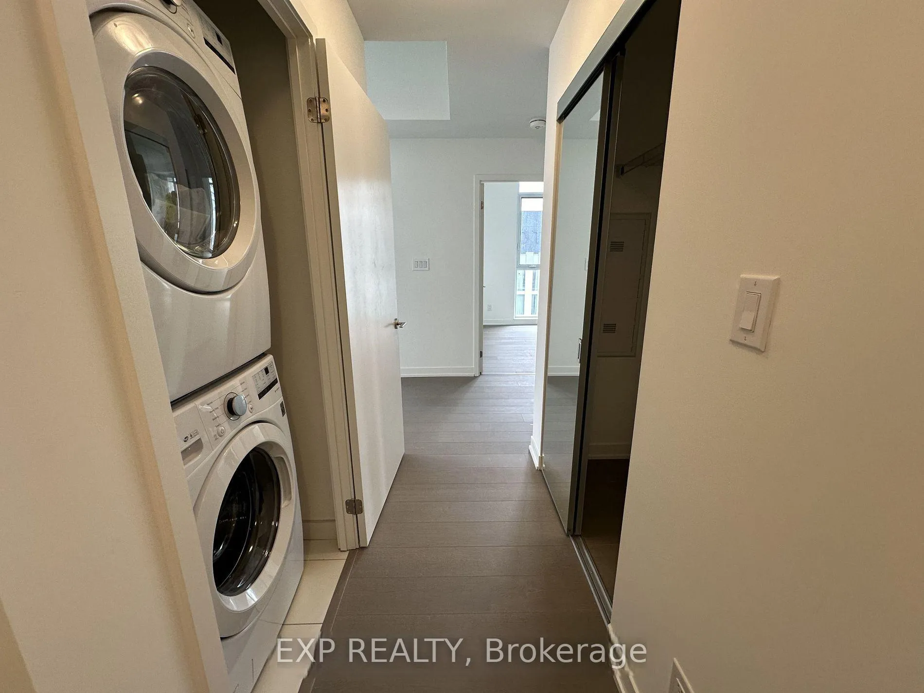 Photo 13 of Unit 1011, 8119 Birchmount Road, Markham, Unionville — HOMEH