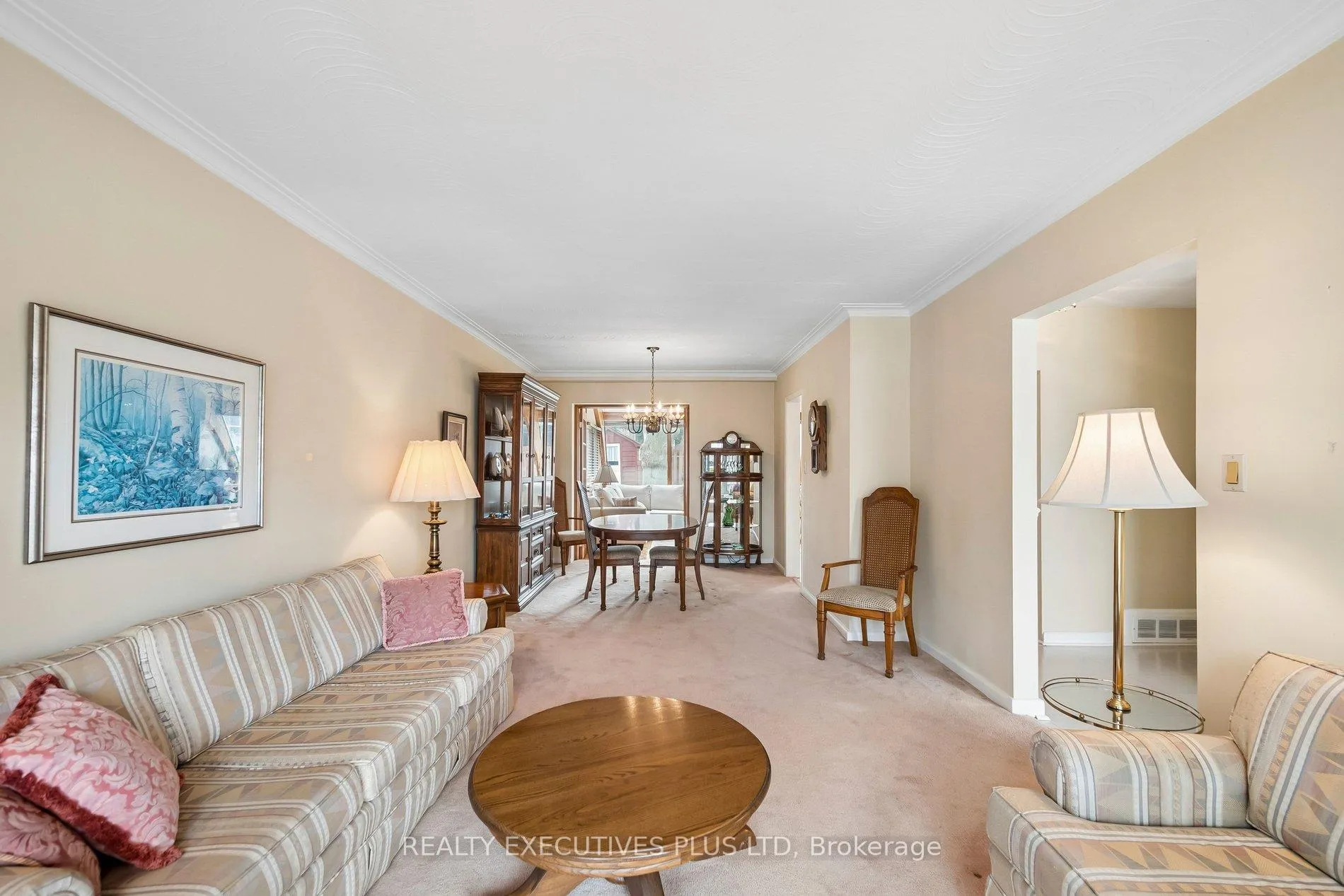 Photo 7 of 42 Bankfield Drive, Etobicoke, Thistletown-Beaumonde Heights — HOMEH