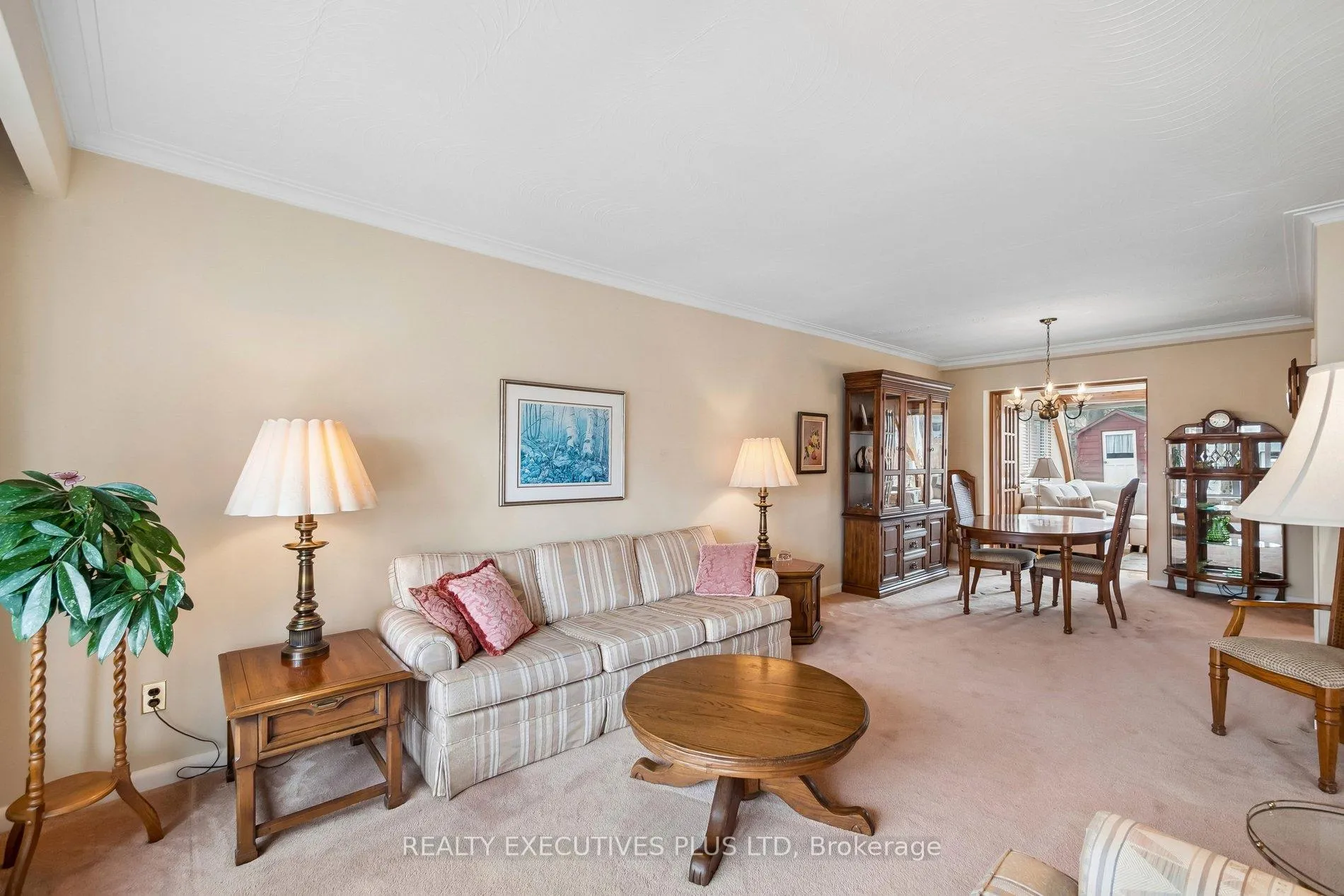 Photo 8 of 42 Bankfield Drive, Etobicoke, Thistletown-Beaumonde Heights — HOMEH
