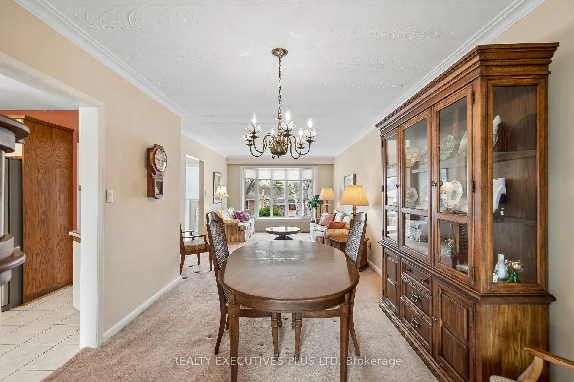 Photo 10 of 42 Bankfield Drive, Etobicoke, Thistletown-Beaumonde Heights — HOMEH