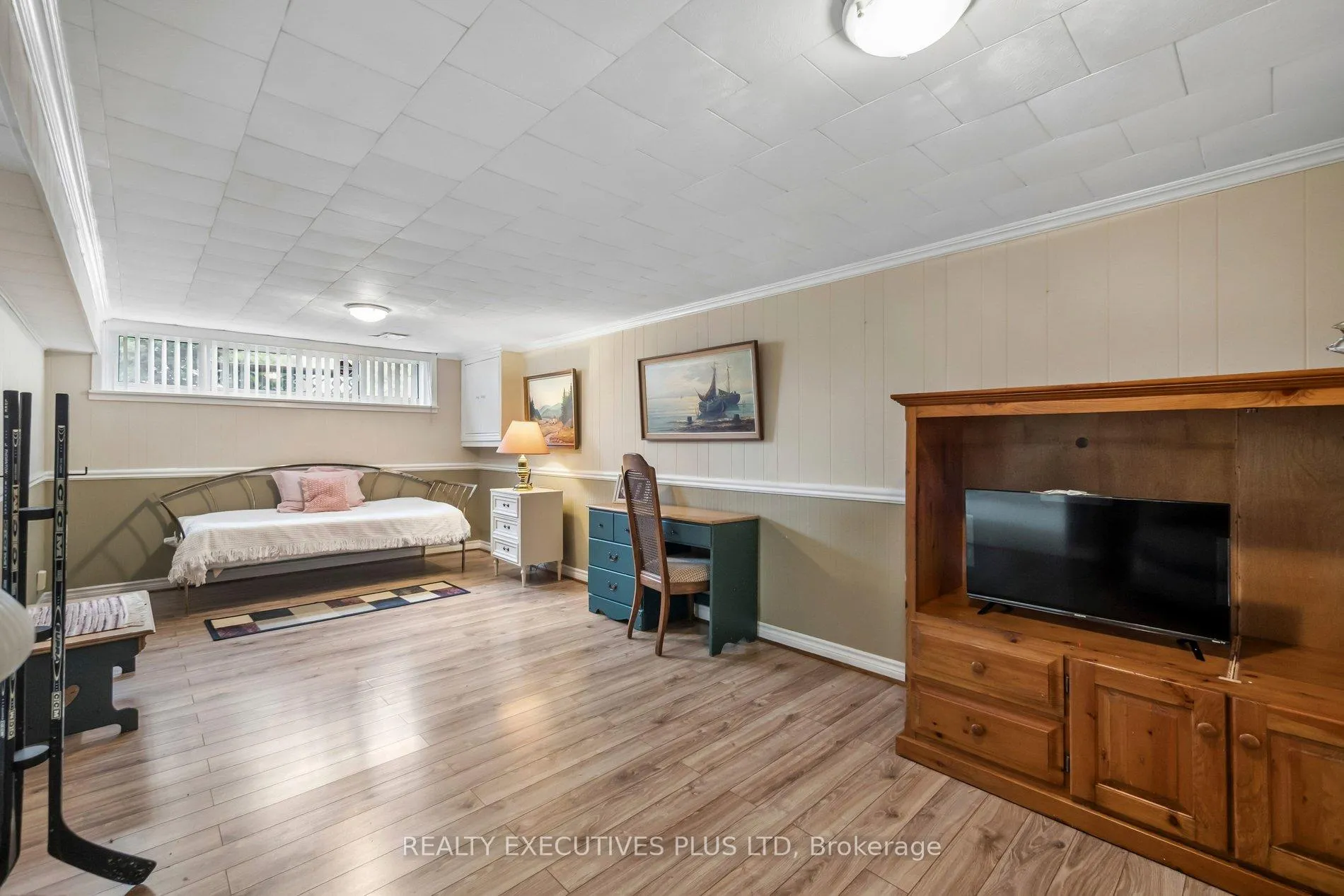 Photo 28 of 42 Bankfield Drive, Etobicoke, Thistletown-Beaumonde Heights — HOMEH