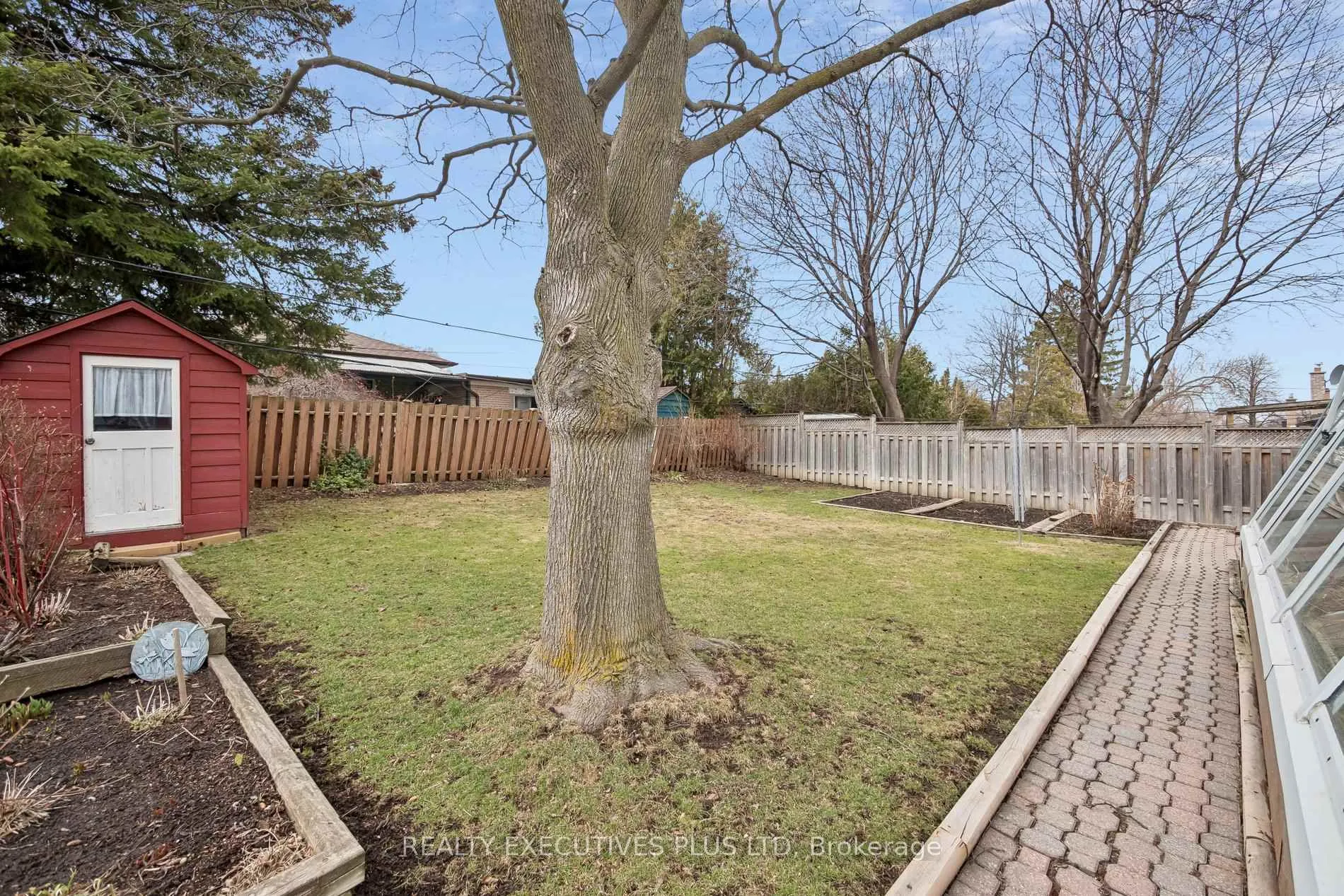 Photo 32 of 42 Bankfield Drive, Etobicoke, Thistletown-Beaumonde Heights — HOMEH
