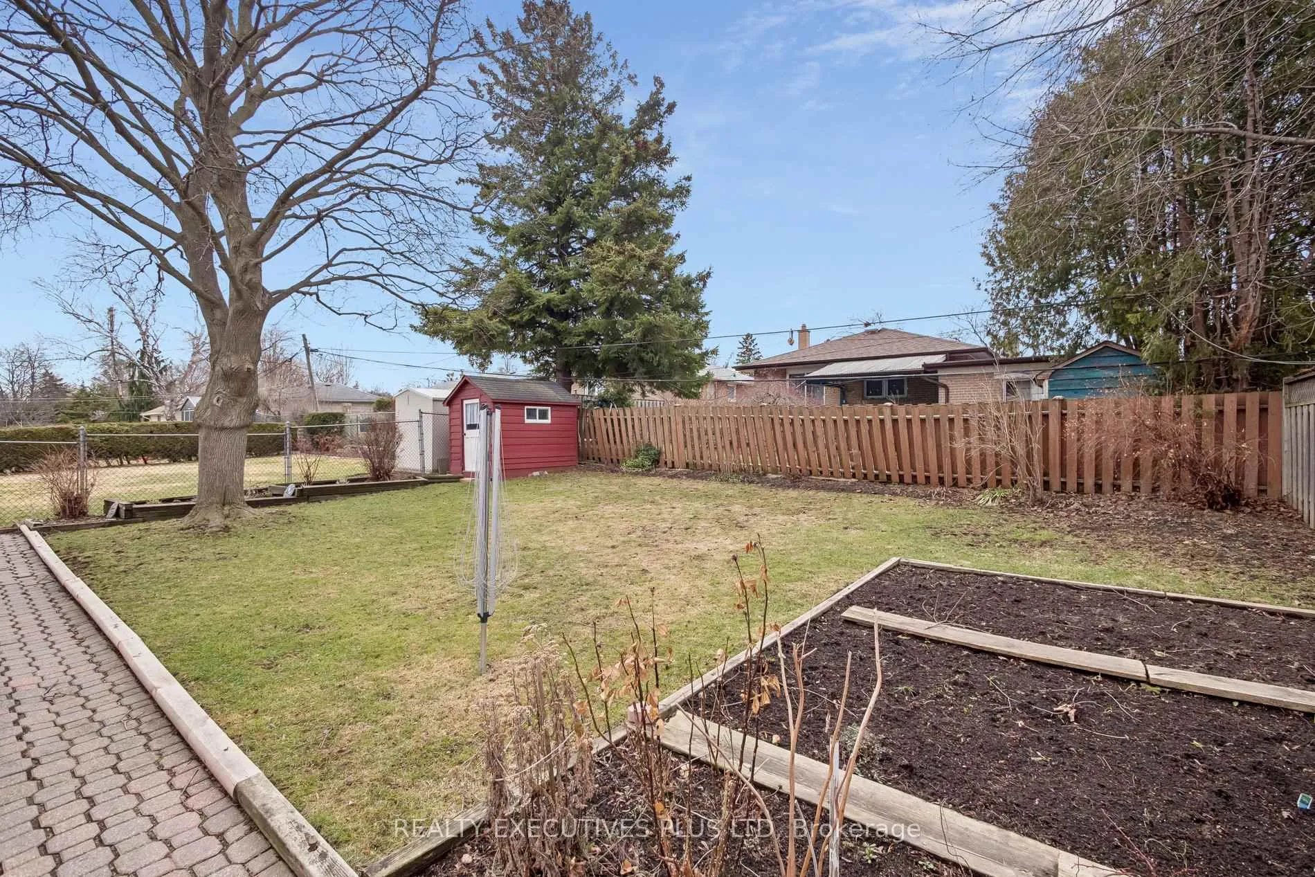 Photo 34 of 42 Bankfield Drive, Etobicoke, Thistletown-Beaumonde Heights — HOMEH