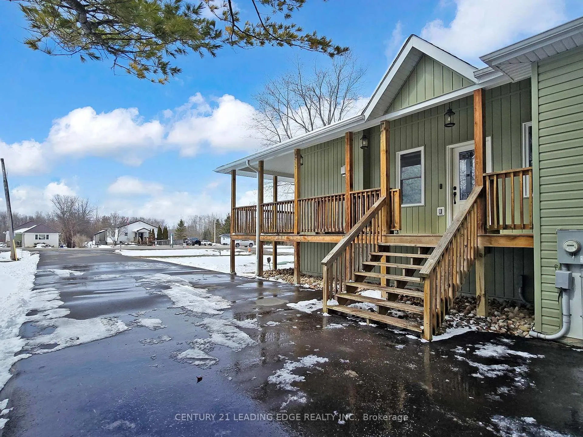 Photo 3 of 23285 Lakeridge Road, Brock, Rural Brock — HOMEH