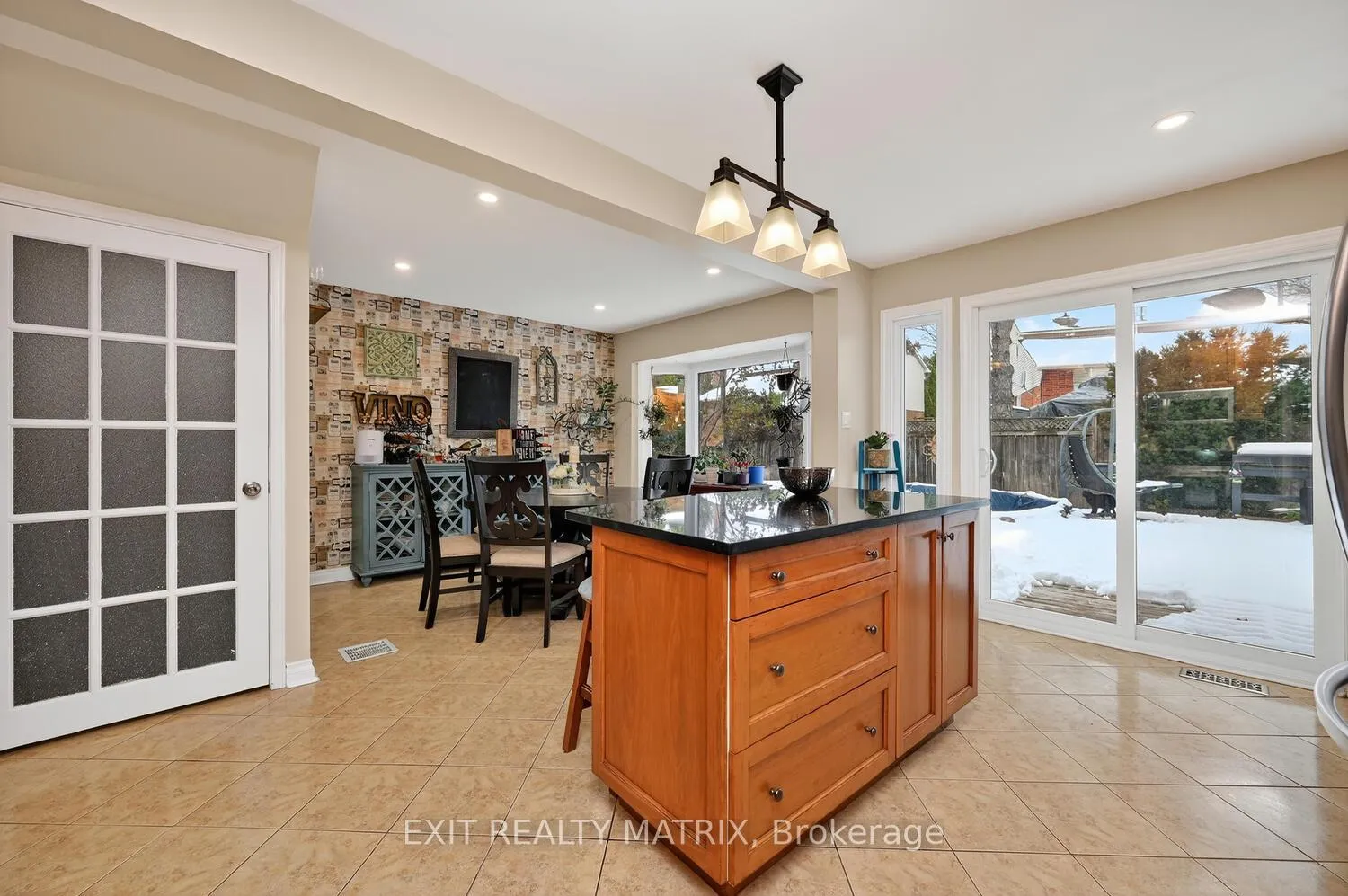 Photo 10 of 19 Mclennan Way, Ottawa, Kanata - Katimavik — HOMEH