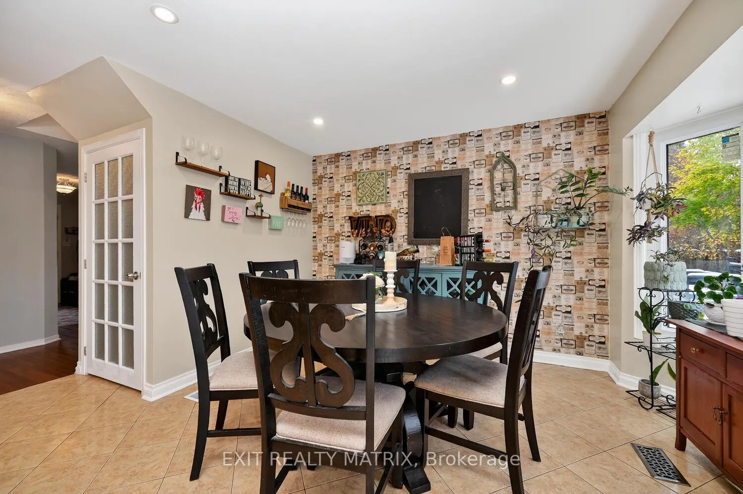 Photo 11 of 19 Mclennan Way, Ottawa, Kanata - Katimavik — HOMEH