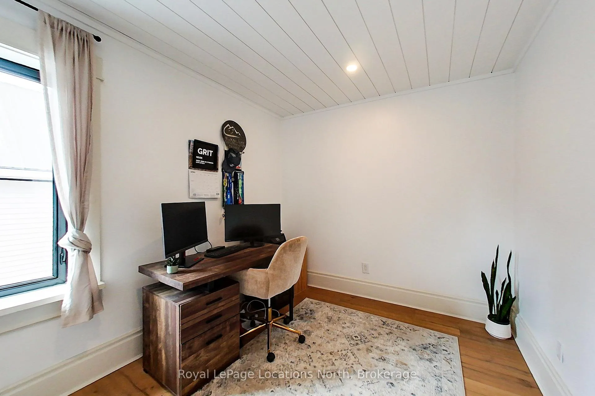 Photo 21 of 24 Marshall Street W, Meaford — HOMEH