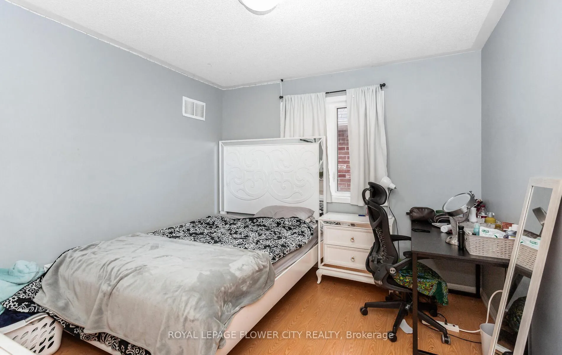 Photo 24 of 47 Haverty Trail, Brampton, Northwest Brampton — HOMEH