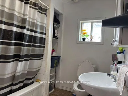 Photo 15 of 6218 Culp Street, Niagara Falls, Dorchester — HOMEH